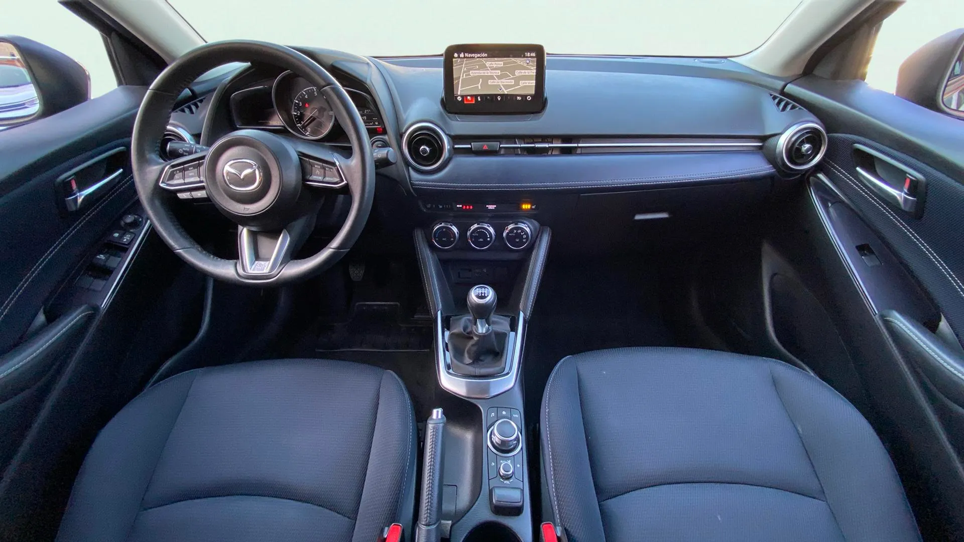 Mazda Mazda2 1.5 GE Origin - foto 13