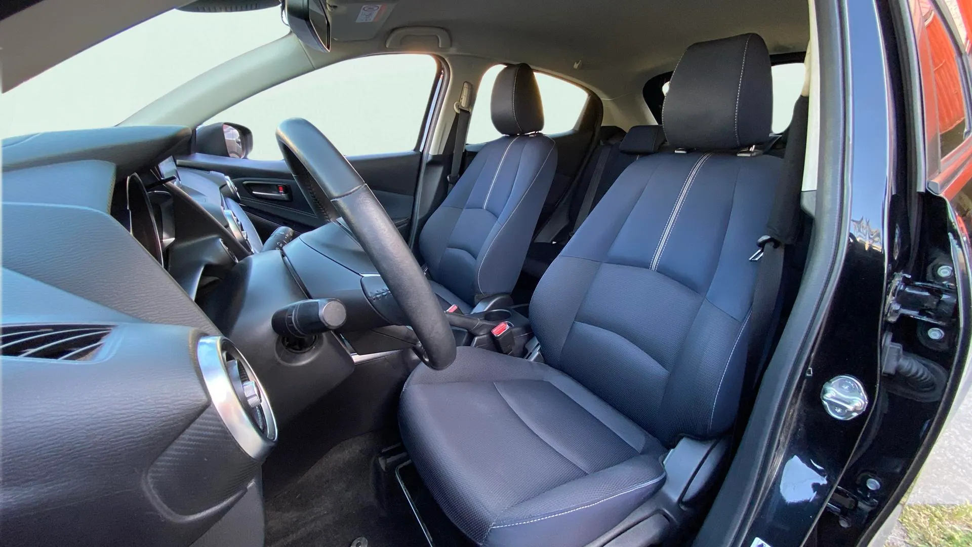 Mazda Mazda2 1.5 GE Origin - foto 10