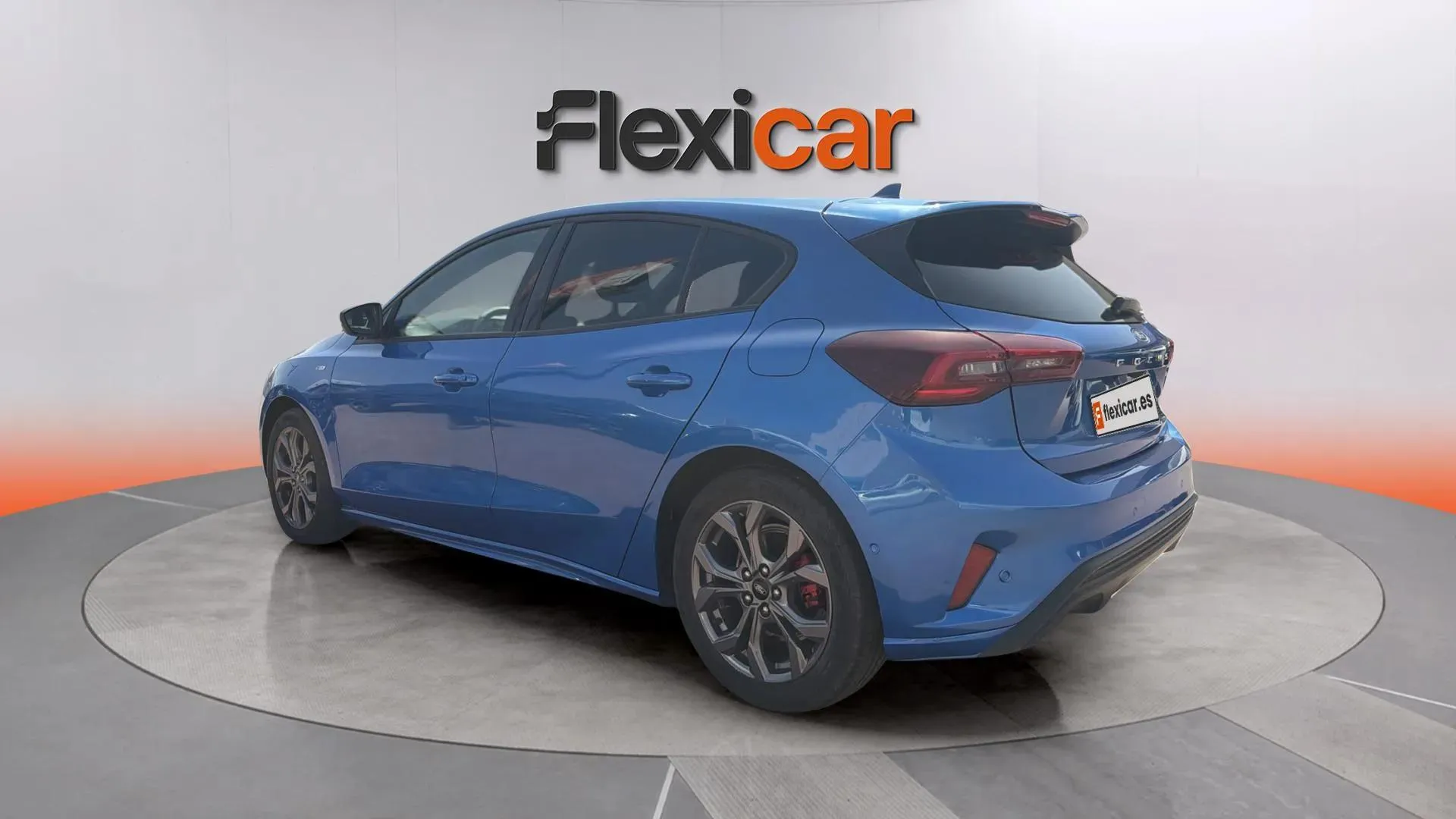Ford Focus 1.0 EcoBoost MHEV ST-Line Design SIP - foto 10