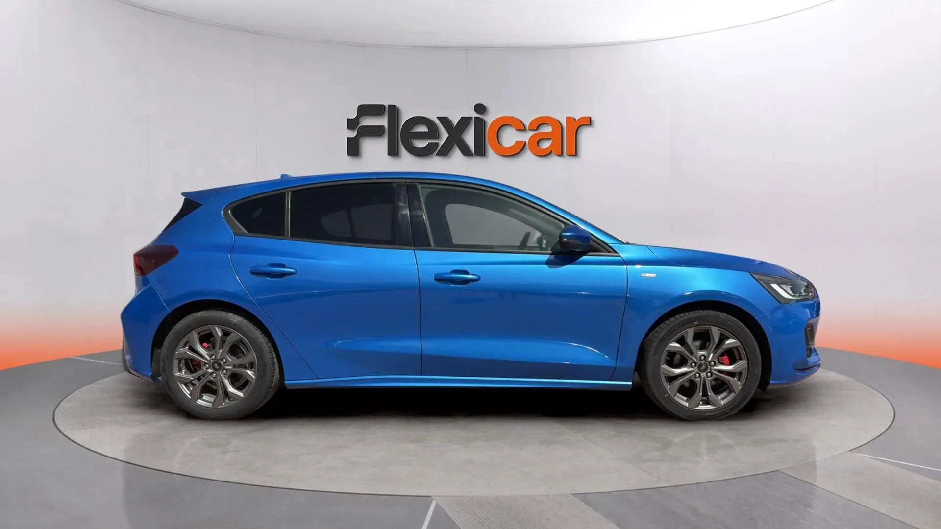 Ford Focus 1.0 EcoBoost MHEV ST-Line Design SIP - foto 7