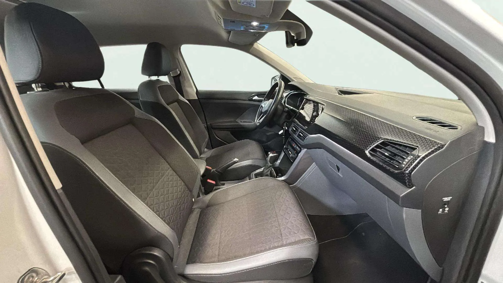 Volkswagen T-Cross Advance 1.5 TSI DSG - foto 16