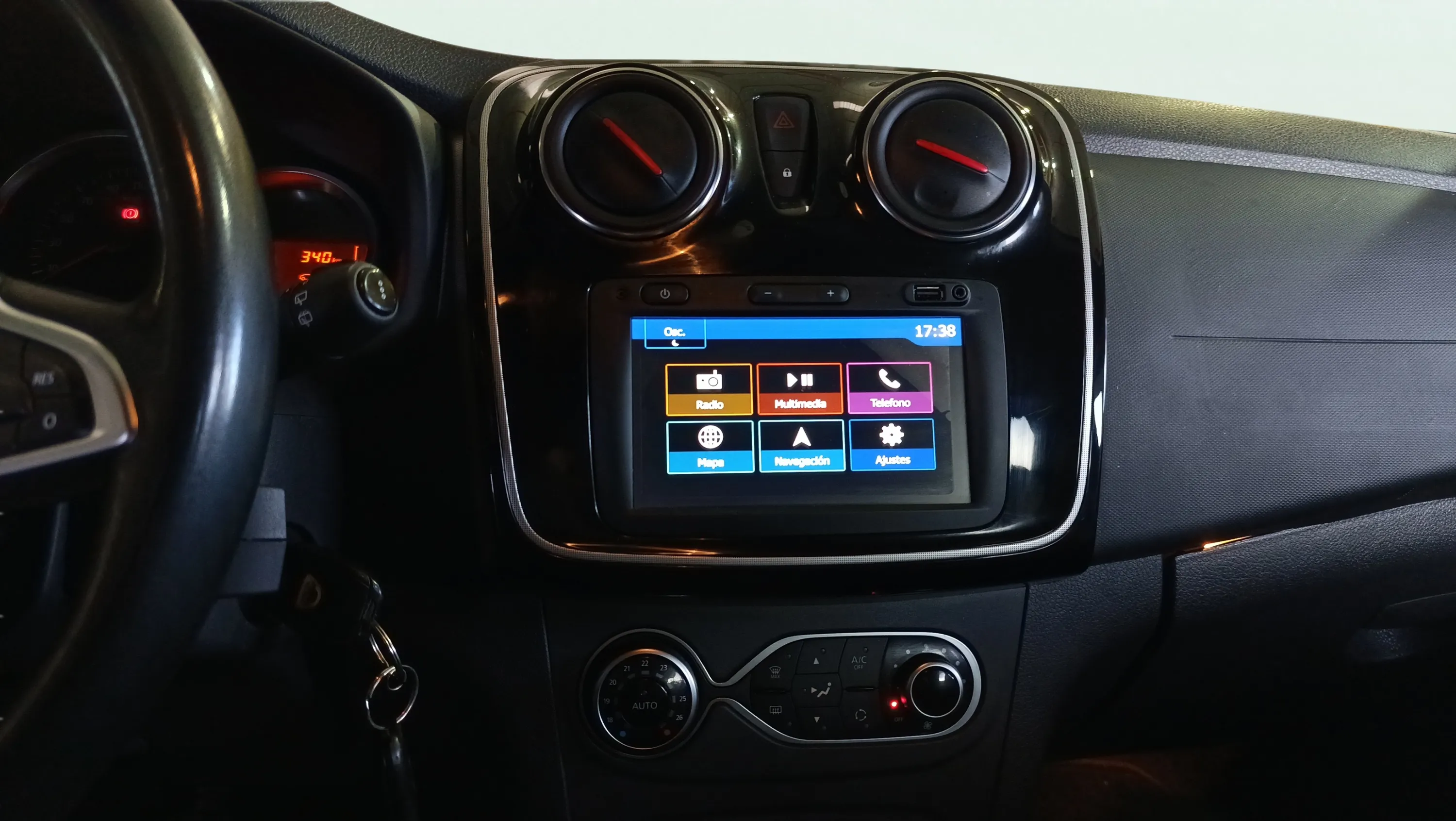 Dacia Sandero Stepway Comfort Blue dCi - foto 17