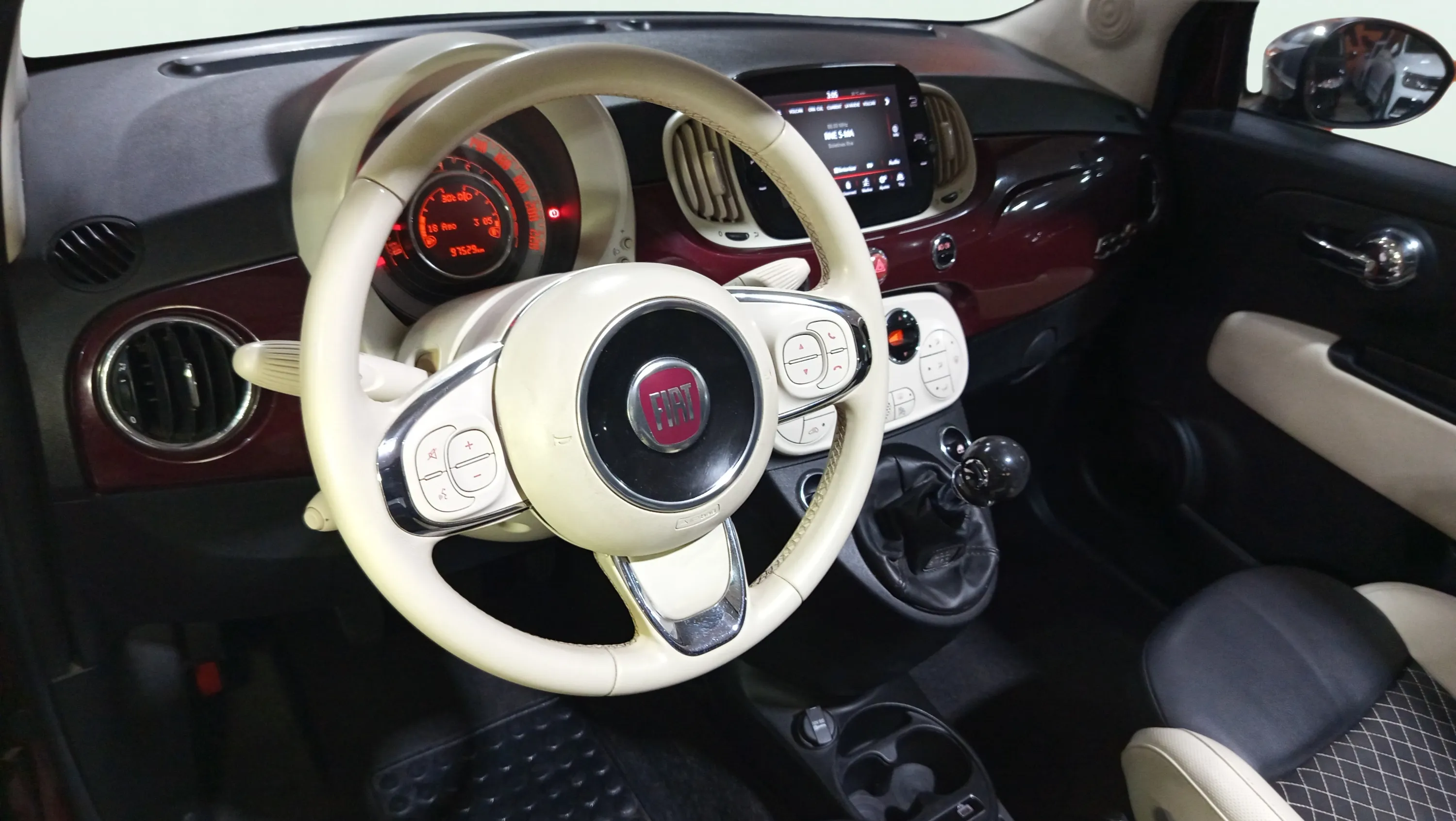 Fiat 500 Dolcevita 1.0 Hybrid - foto 26