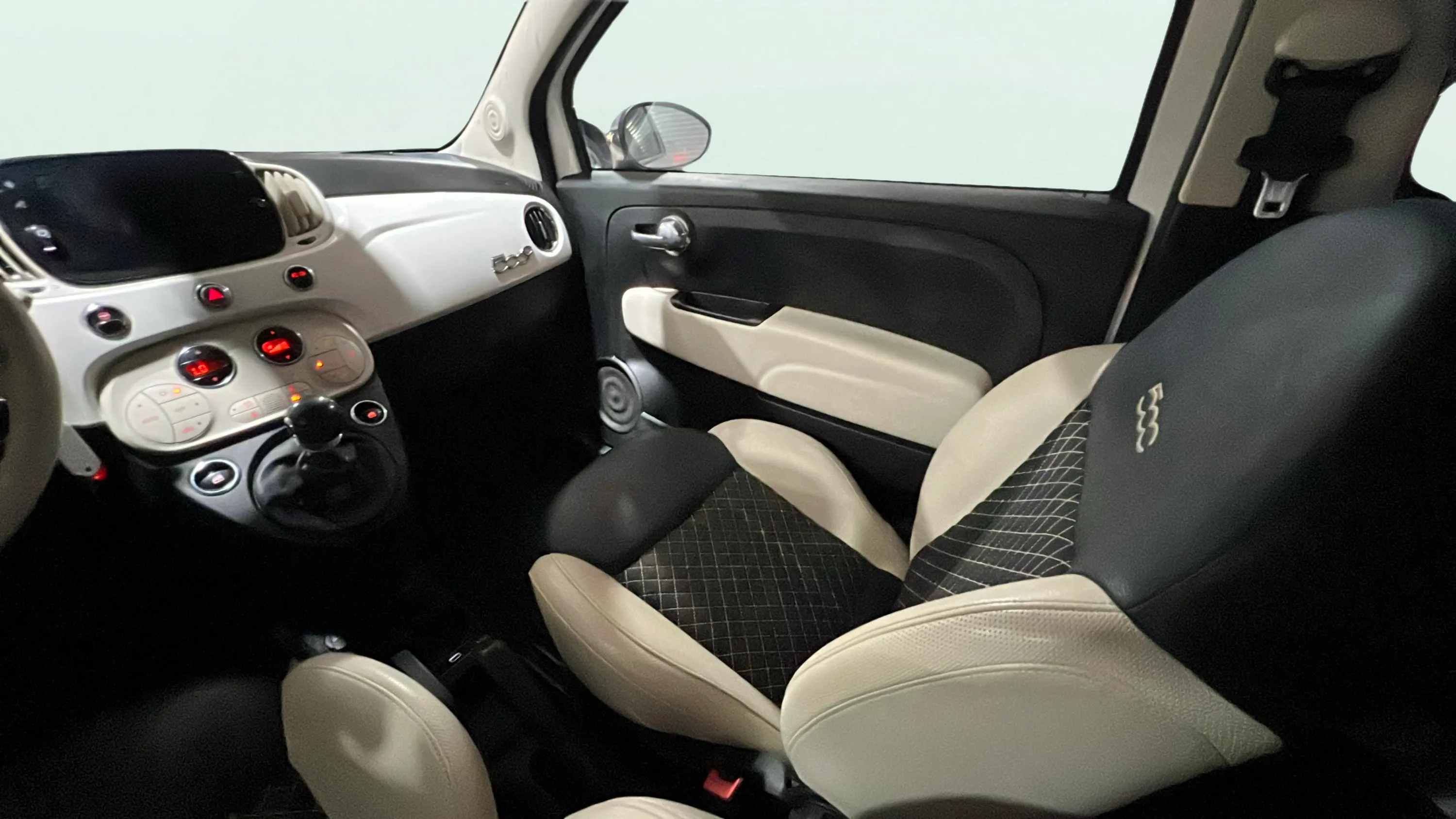 Fiat 500 Dolcevita 1.0 Hybrid - foto 11