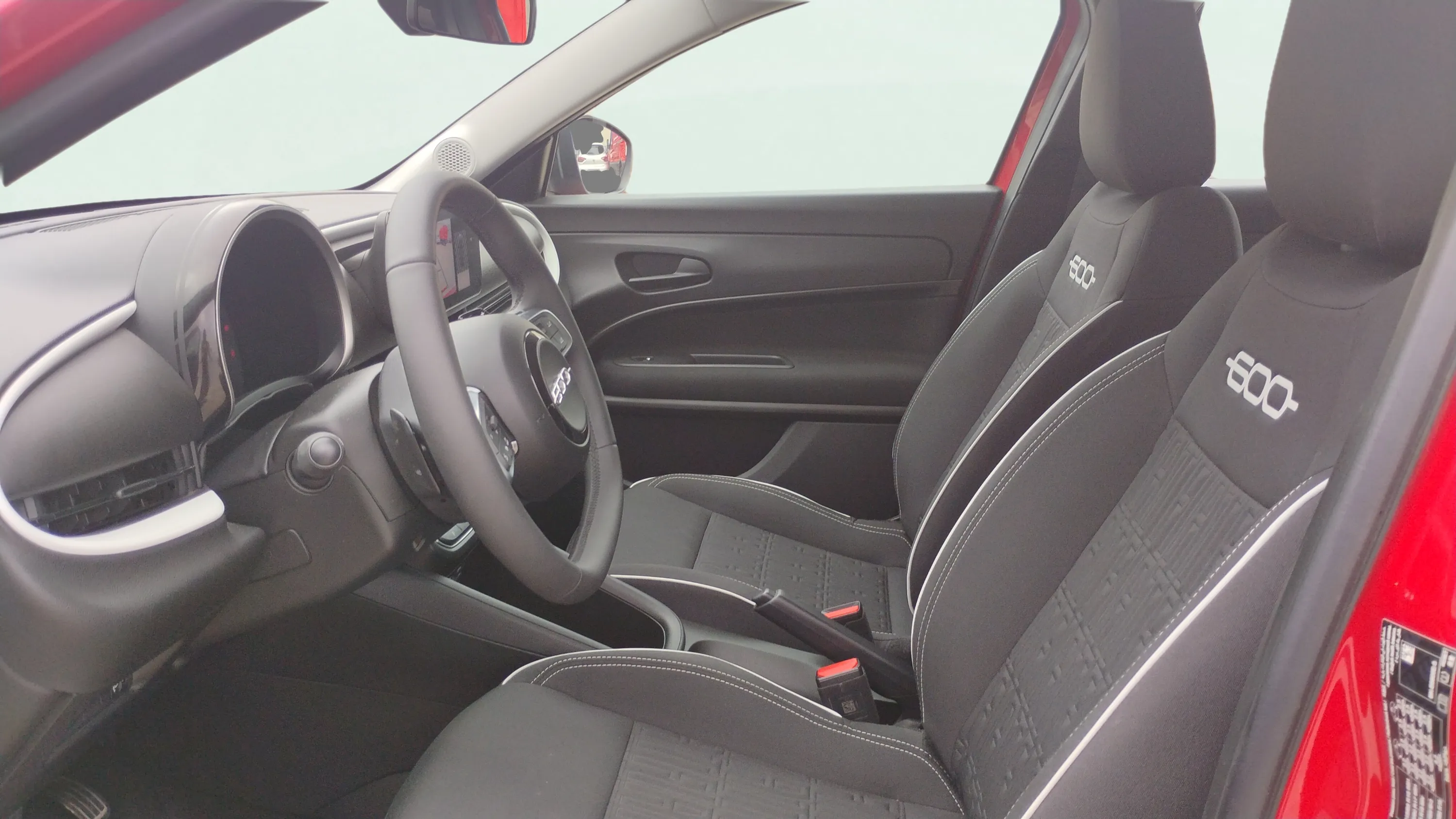 Fiat 600 MHEV 1.2 Ddct - foto 17