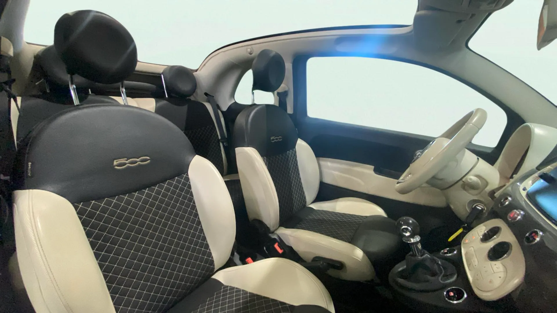 Fiat 500 Dolcevita 1.0 Hybrid - foto 11