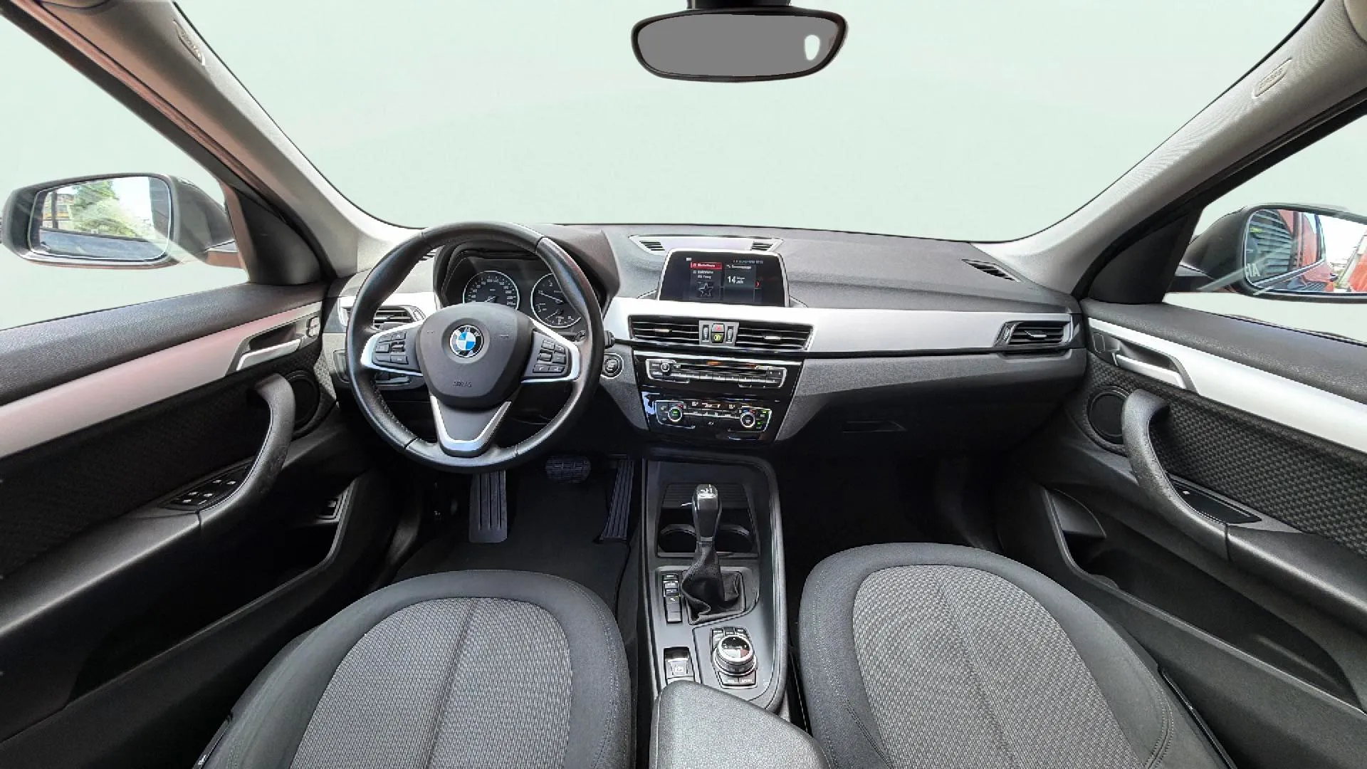 BMW X1 sDrive18d - foto 9