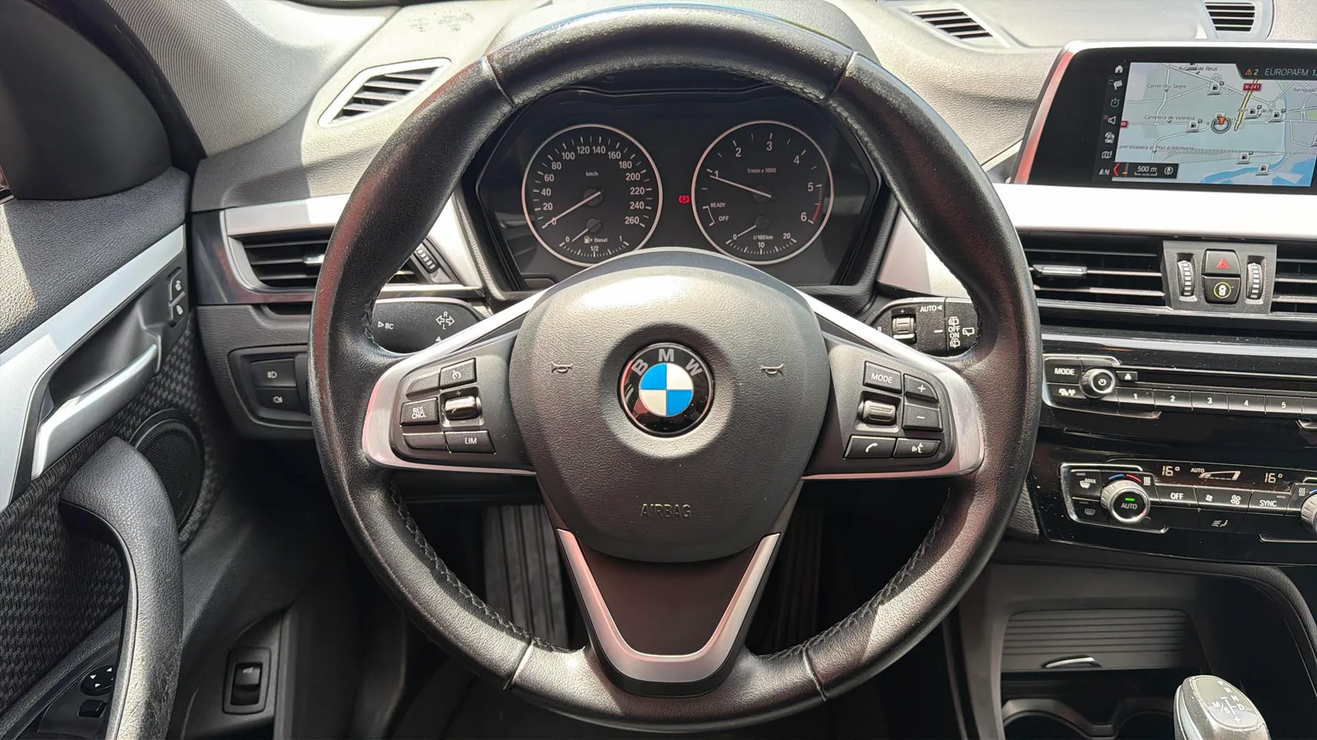 BMW X1 sDrive18d - foto 11