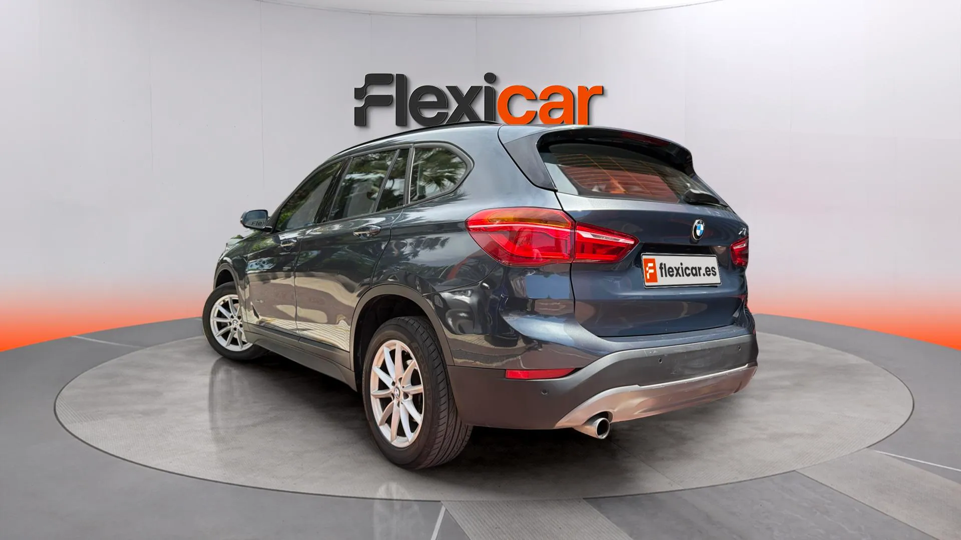BMW X1 sDrive18d - foto 5