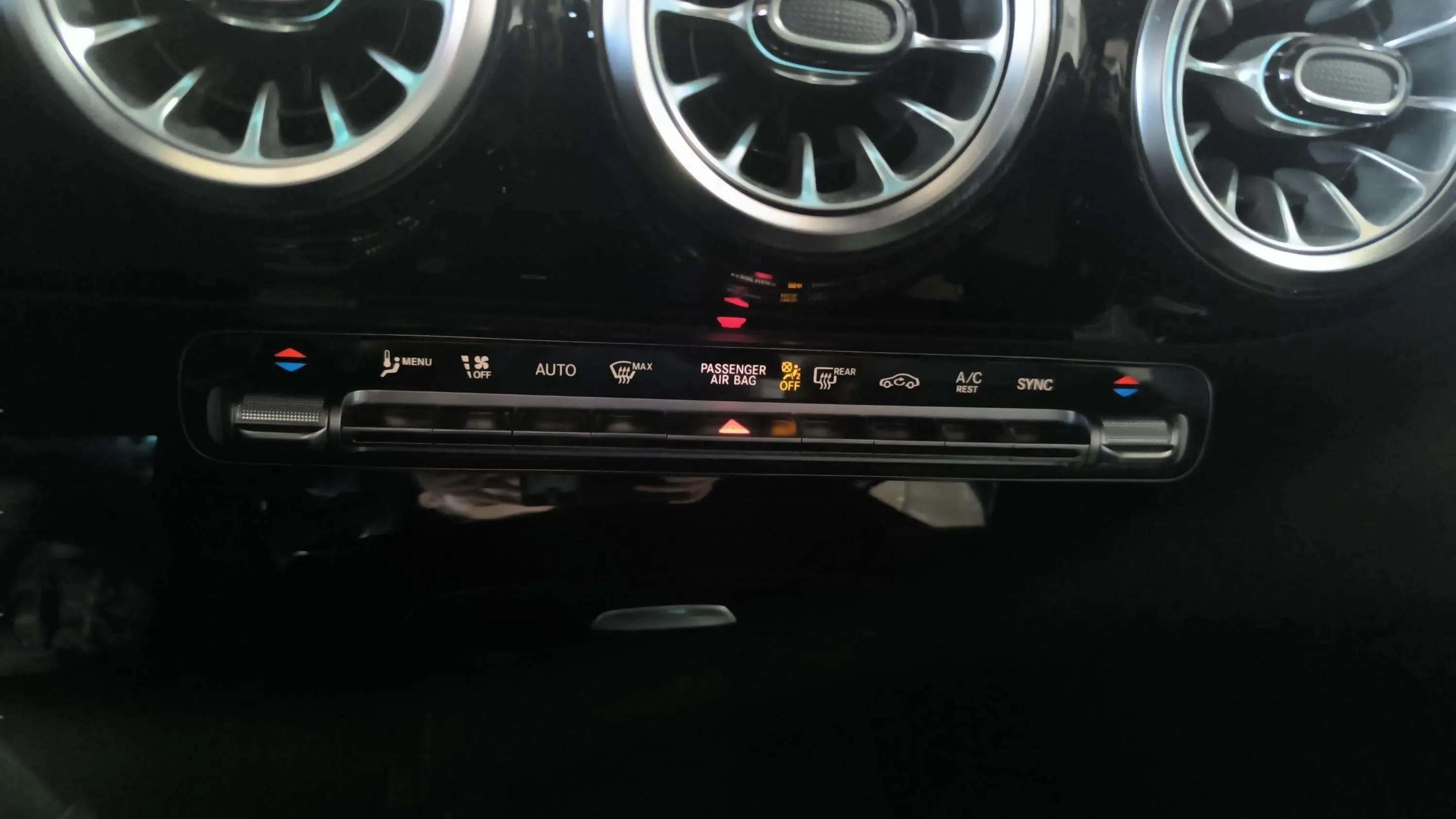 Mercedes-Benz Clase A A 180 d - foto 15