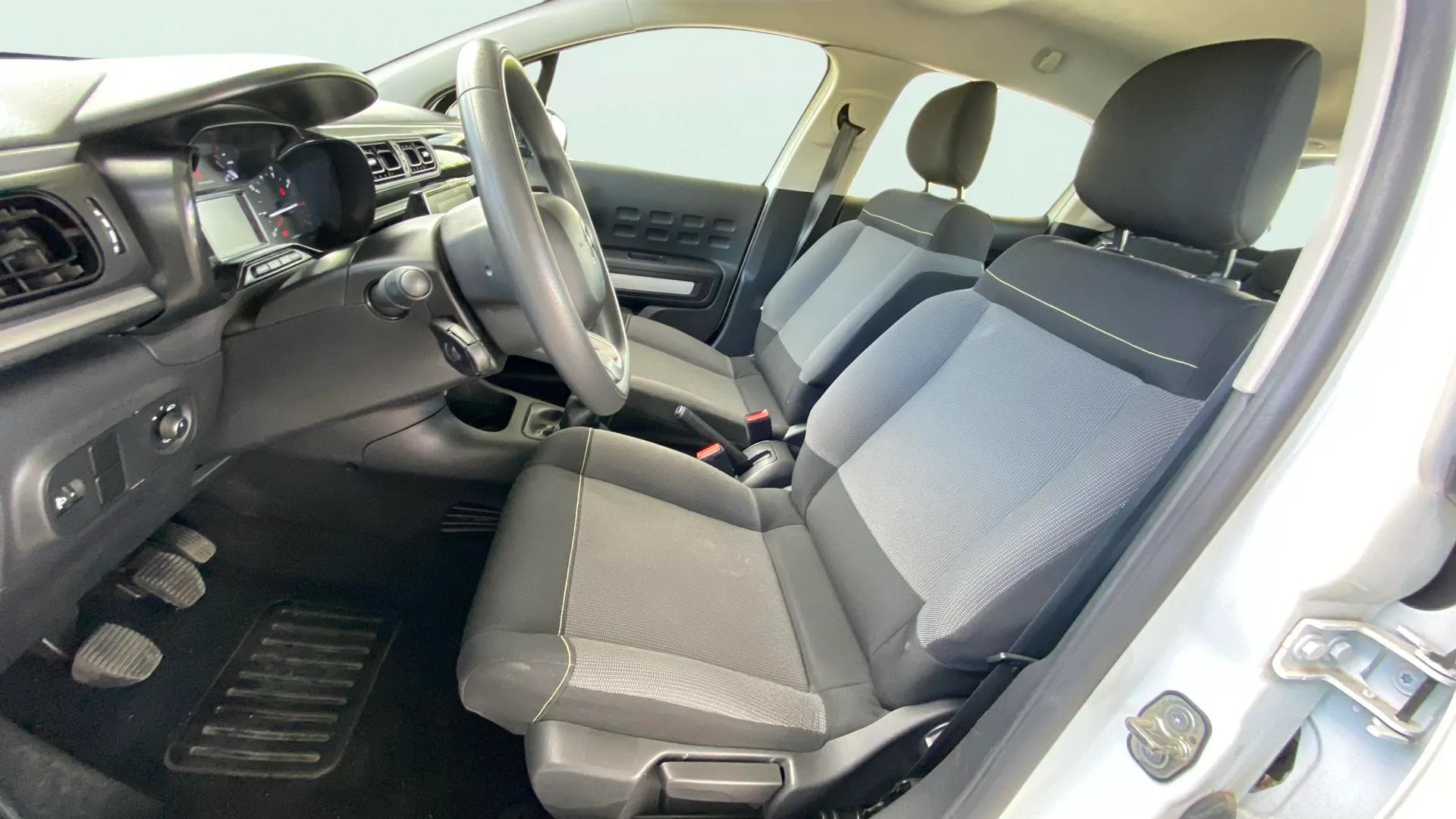 Citroën C3 BlueHDi Feel - foto 23