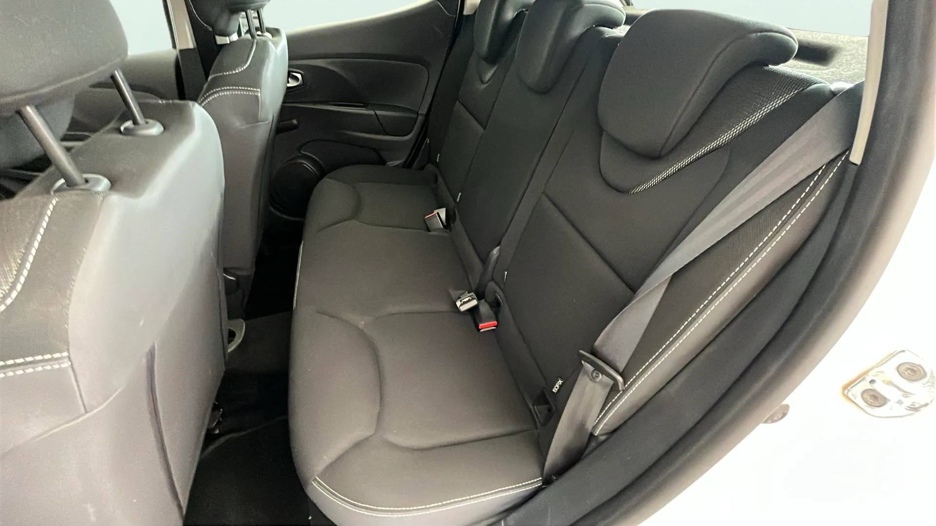 Renault Clio Business dCi -18 - foto 13