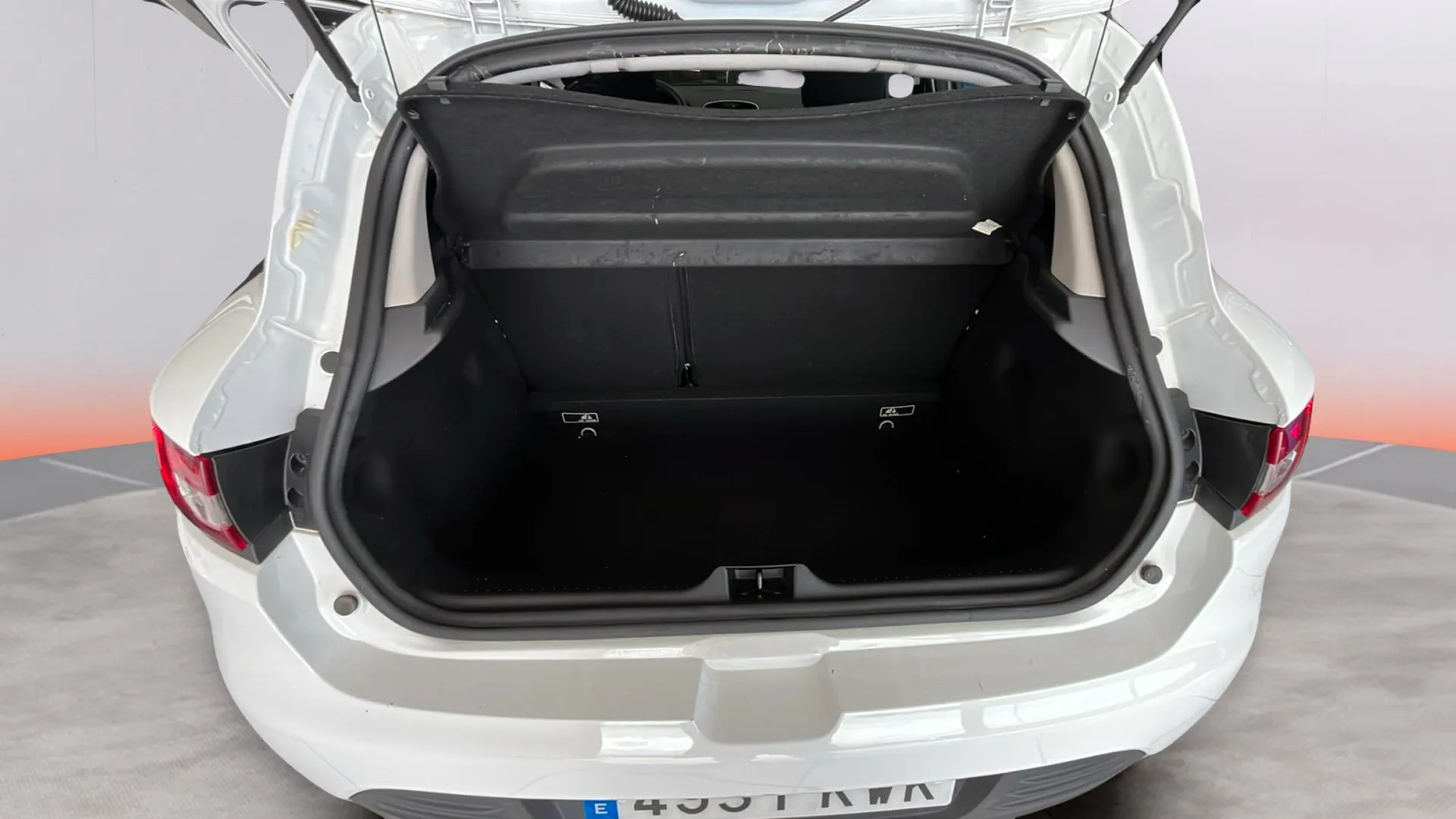 Renault Clio Business dCi -18 - foto 15