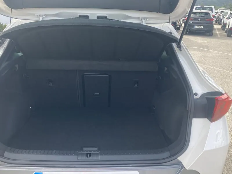 Cupra Formentor 1.5 TSI DSG - foto 32