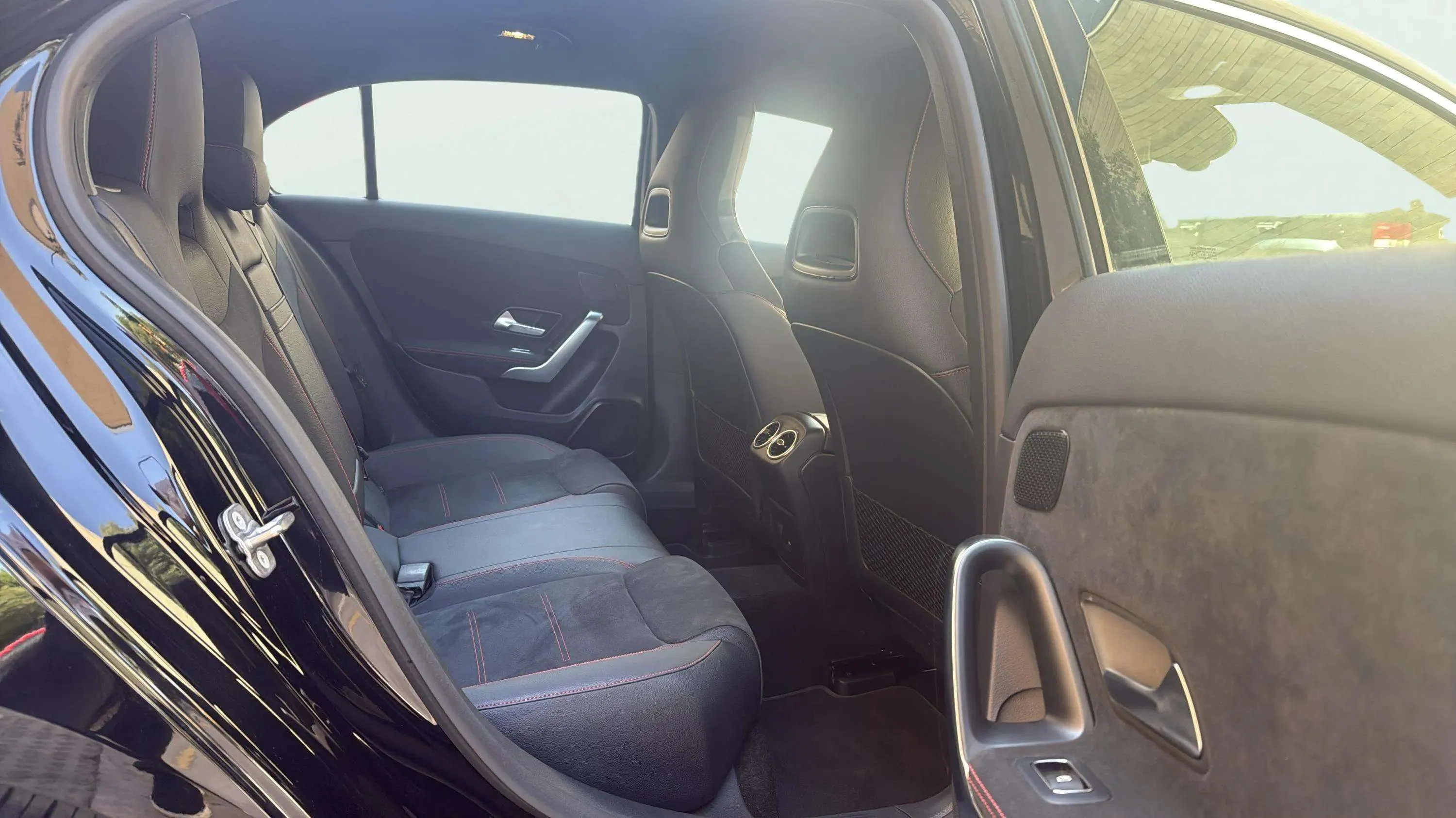 Mercedes-Benz Clase A A 200 d - foto 13