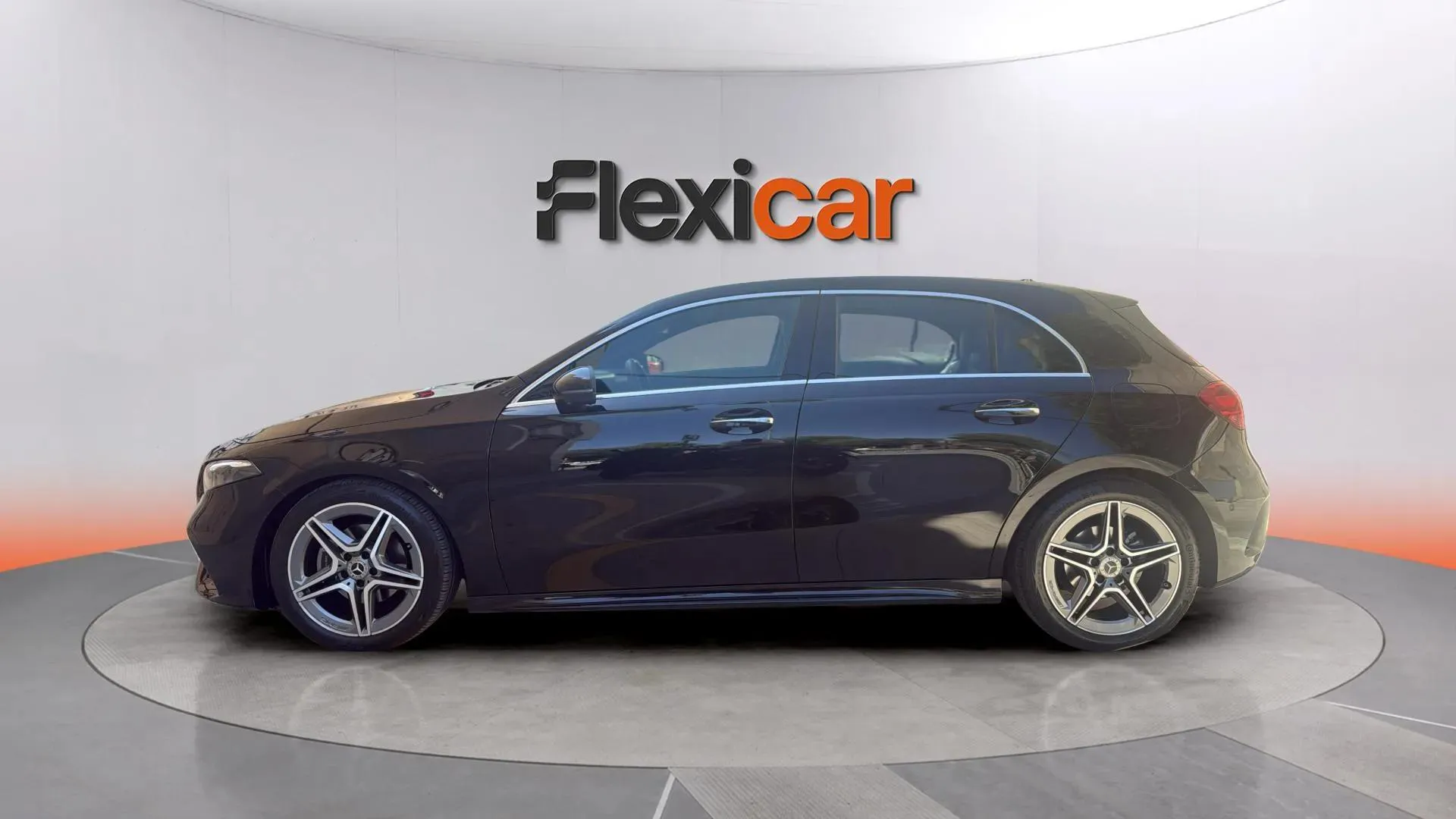 Mercedes-Benz Clase A A 200 d - foto 7