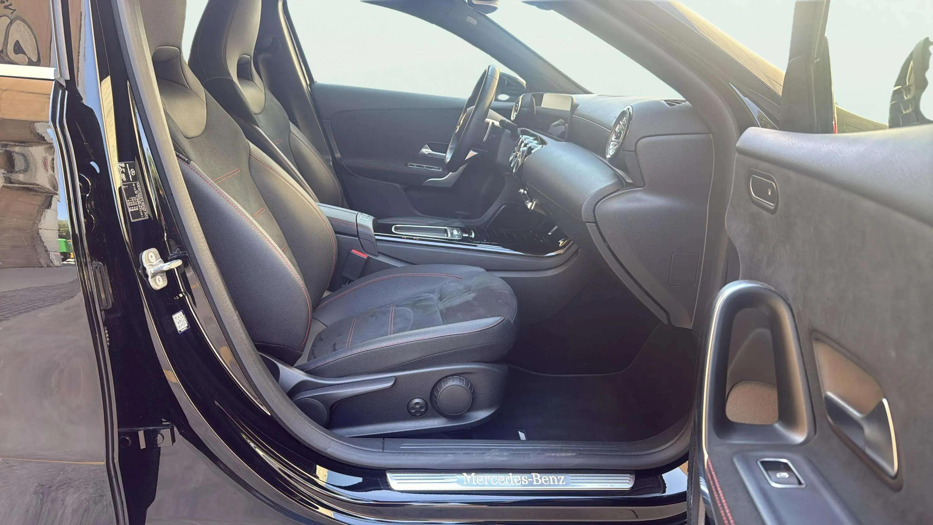 Mercedes-Benz Clase A A 200 d - foto 12