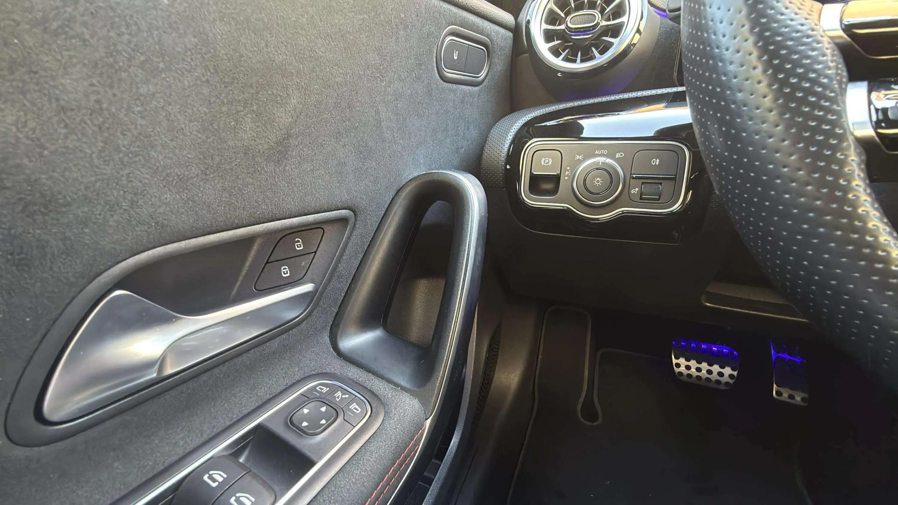 Mercedes-Benz Clase A A 200 d - foto 15