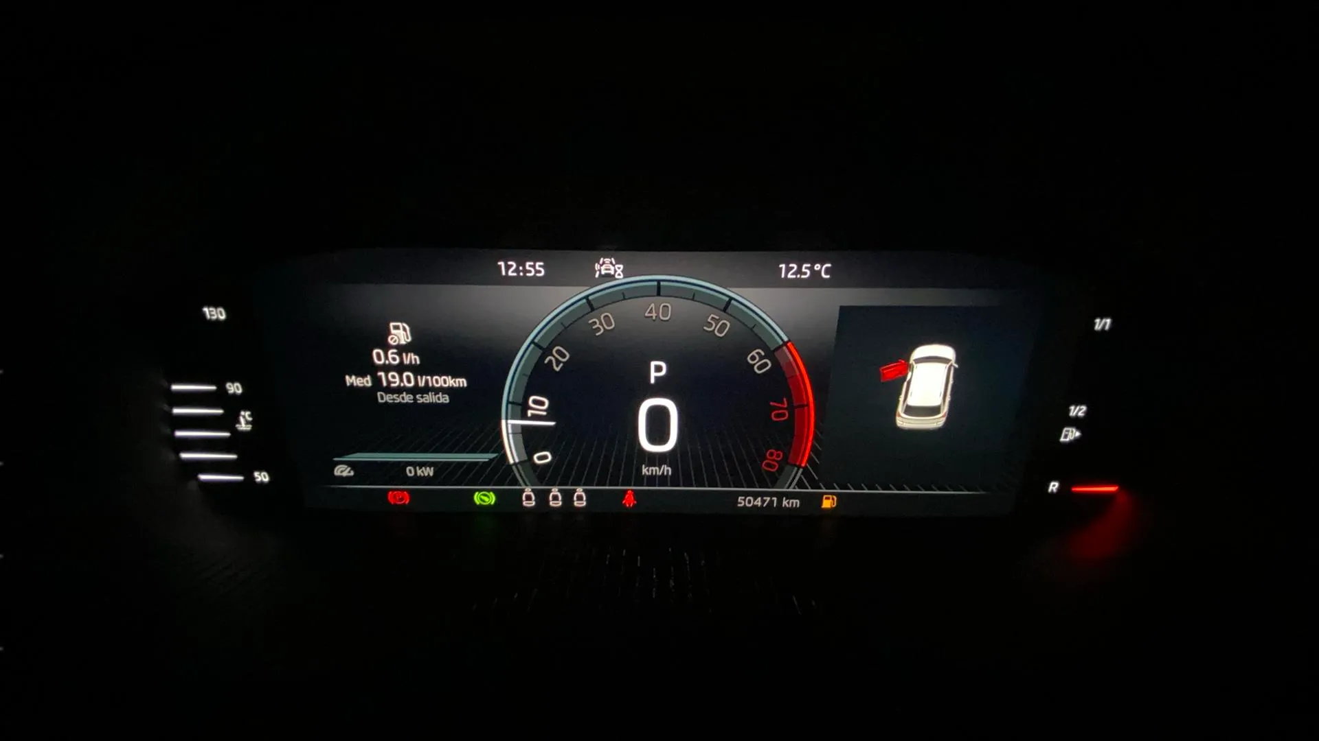Škoda Kamiq 1.5 TSI DSG Scout - foto 13