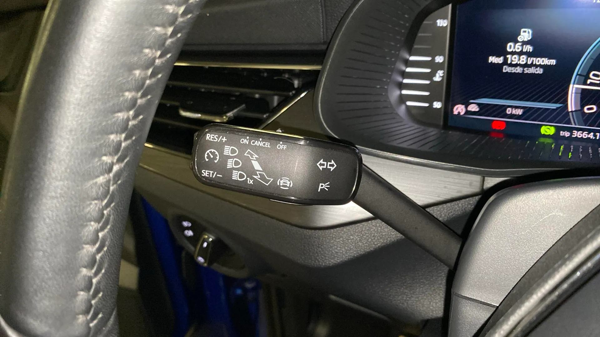 Škoda Kamiq 1.5 TSI DSG Scout - foto 19