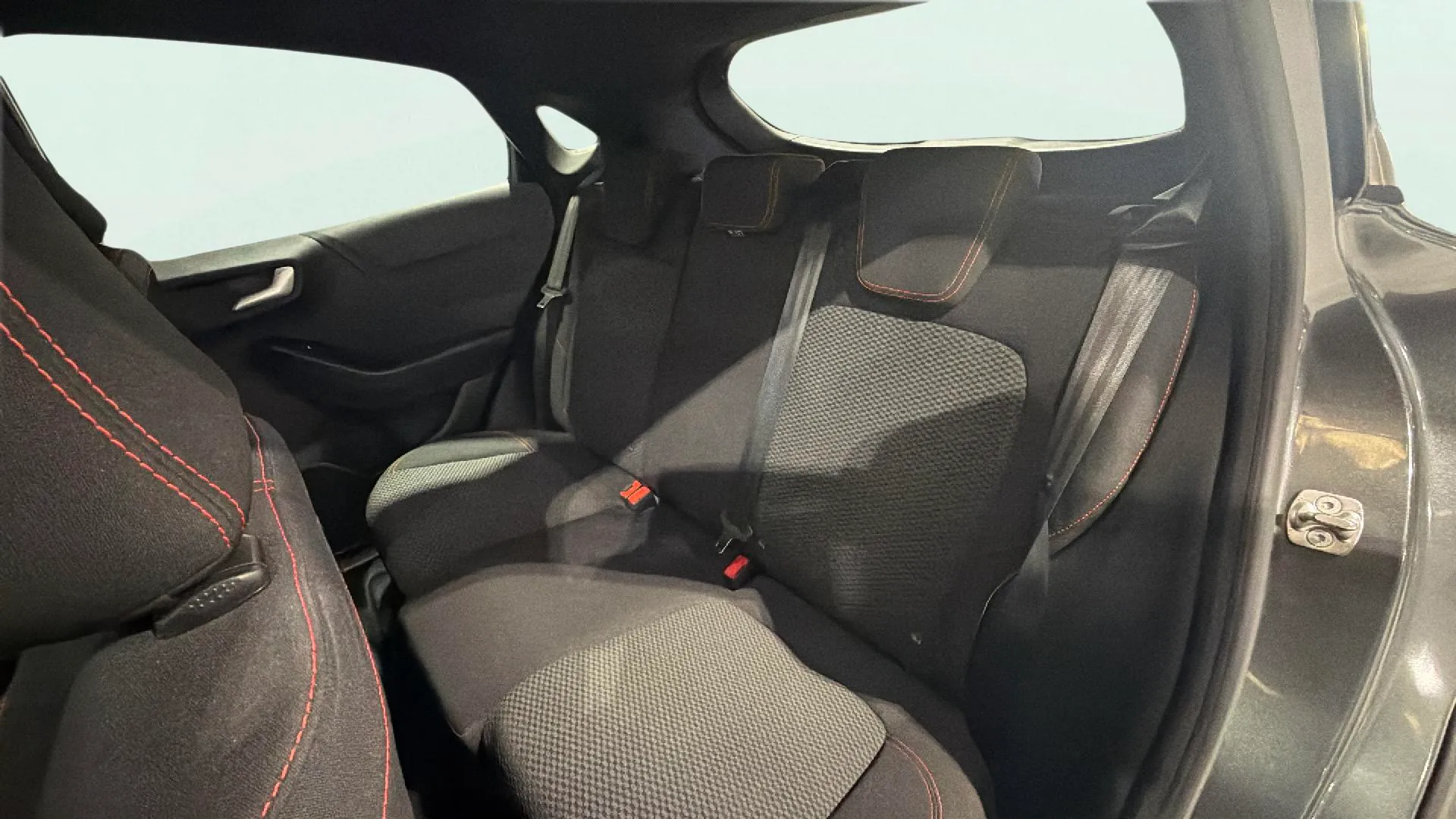 Ford Puma 1.0 EcoBoost ST-Line X MHEV - foto 17