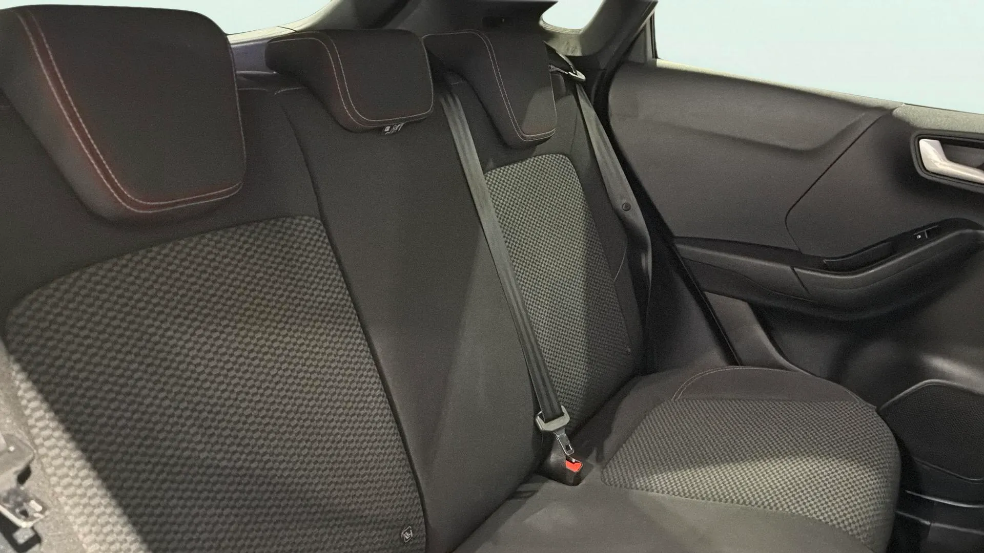 Ford Puma 1.0 EcoBoost ST-Line X MHEV - foto 16