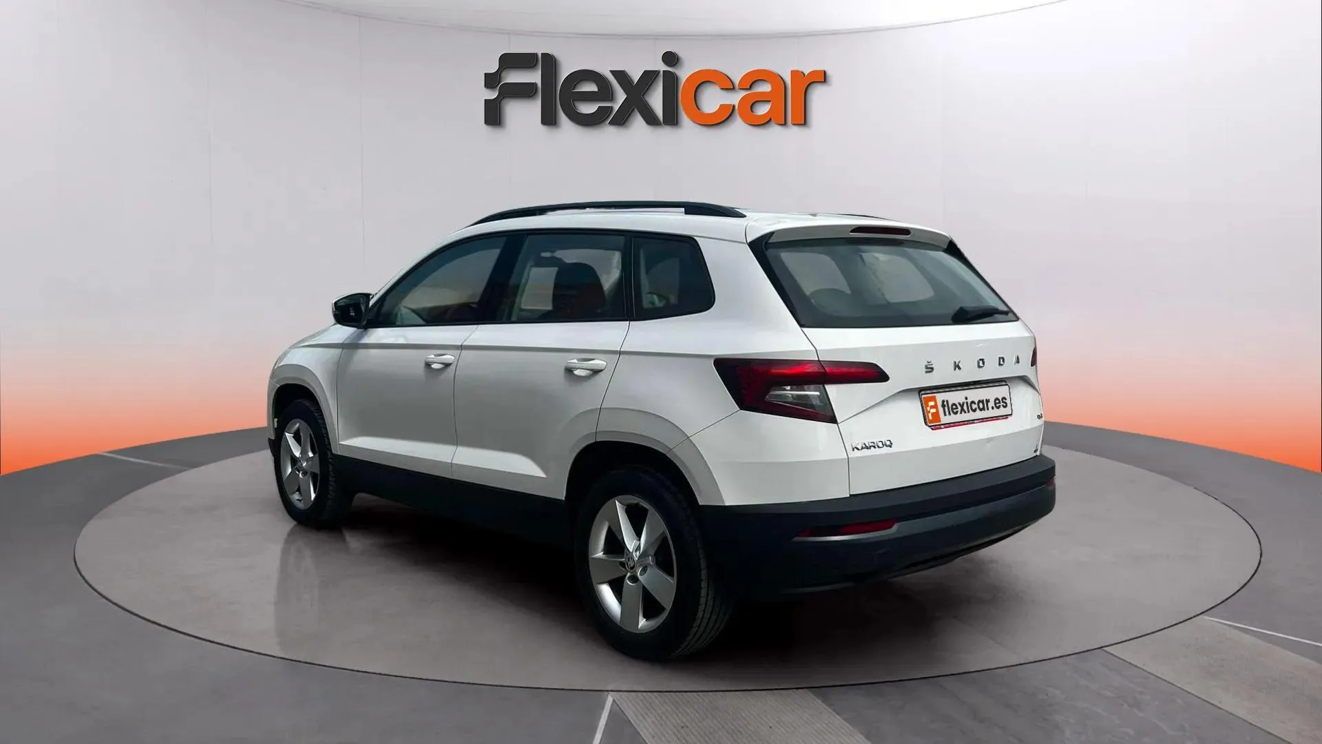Škoda Karoq 2.0 TDI DSG 4x4 Ambition - foto 4