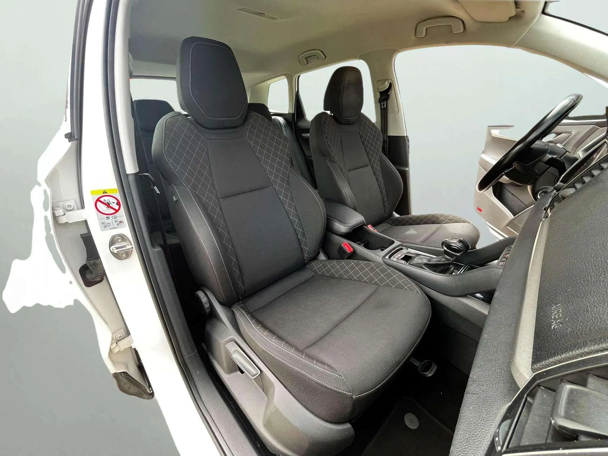 Škoda Karoq 2.0 TDI DSG 4x4 Ambition - foto 14