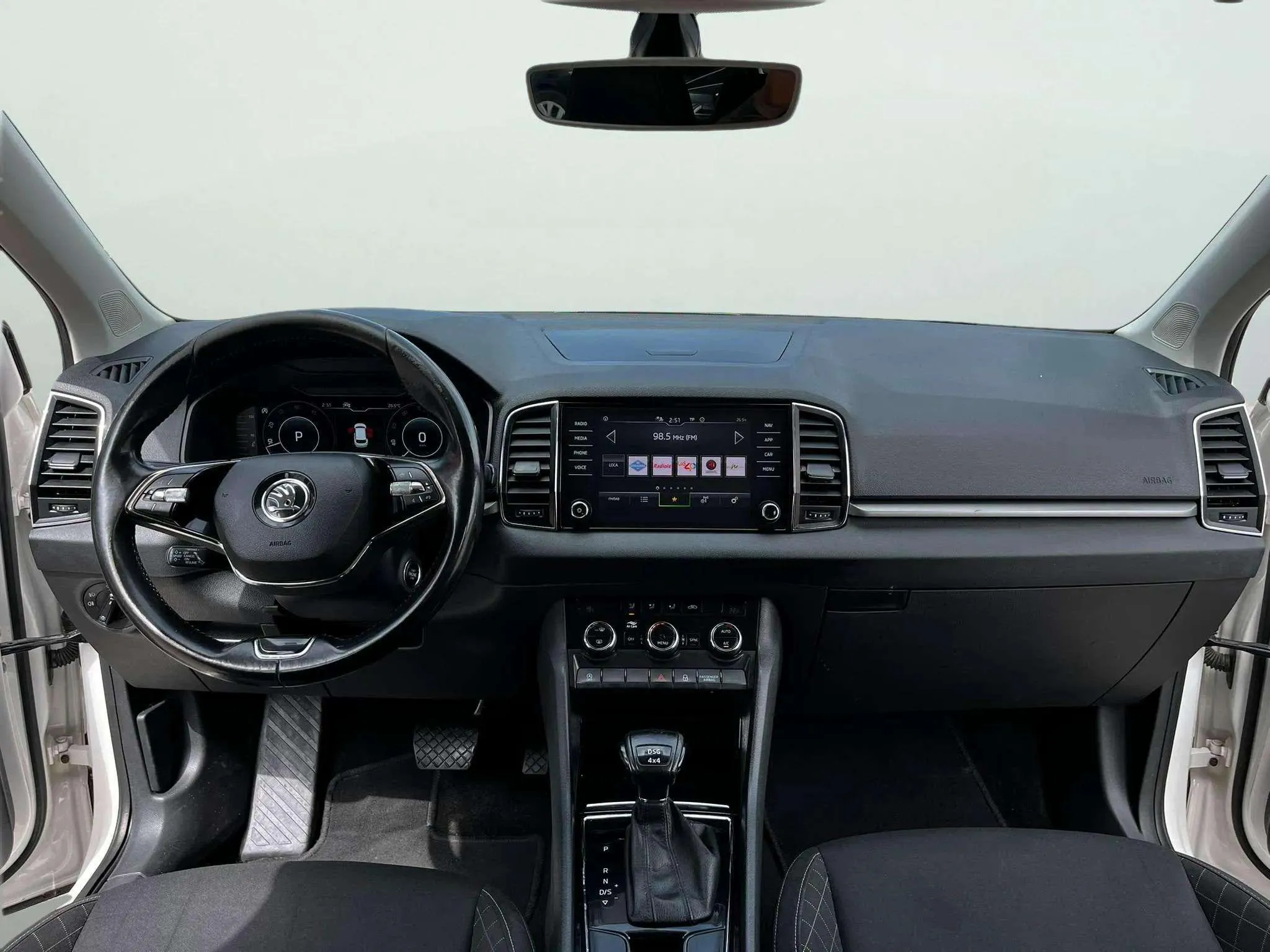 Škoda Karoq 2.0 TDI DSG 4x4 Ambition - foto 8