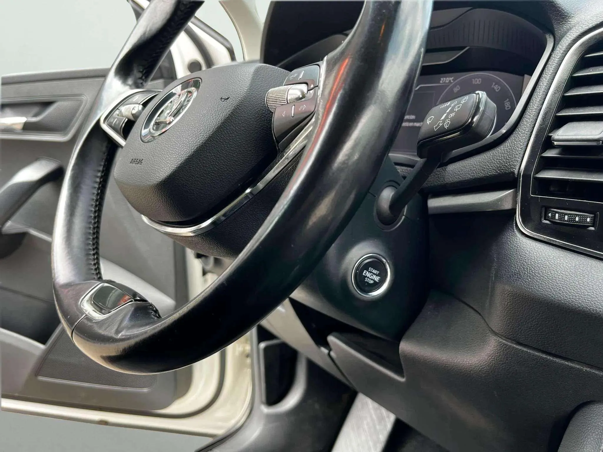 Škoda Karoq 2.0 TDI DSG 4x4 Ambition - foto 10