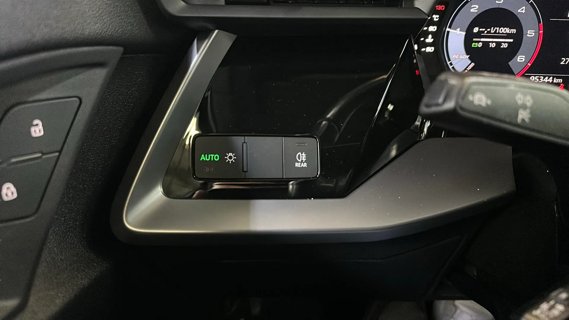 Audi A3 Sportback 30 TDI - foto 17