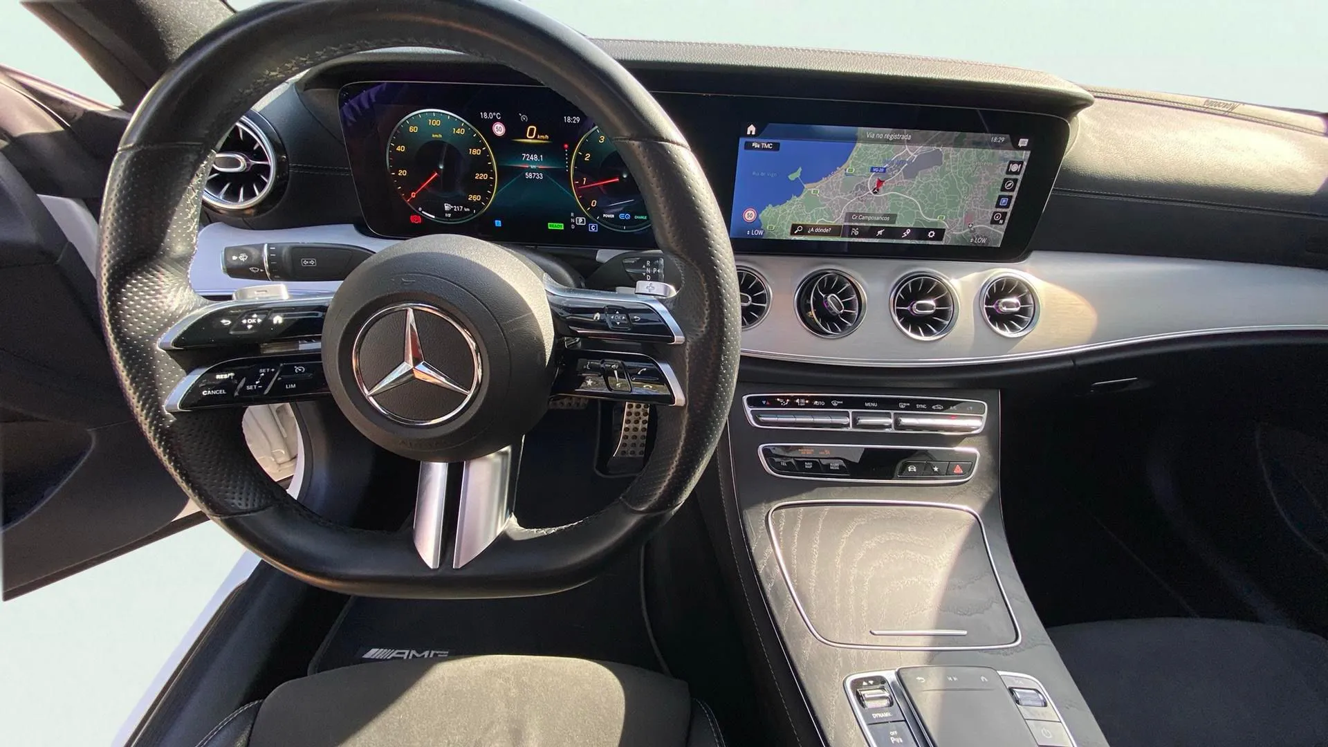 Mercedes-Benz Clase E Coupé E 300 - foto 10