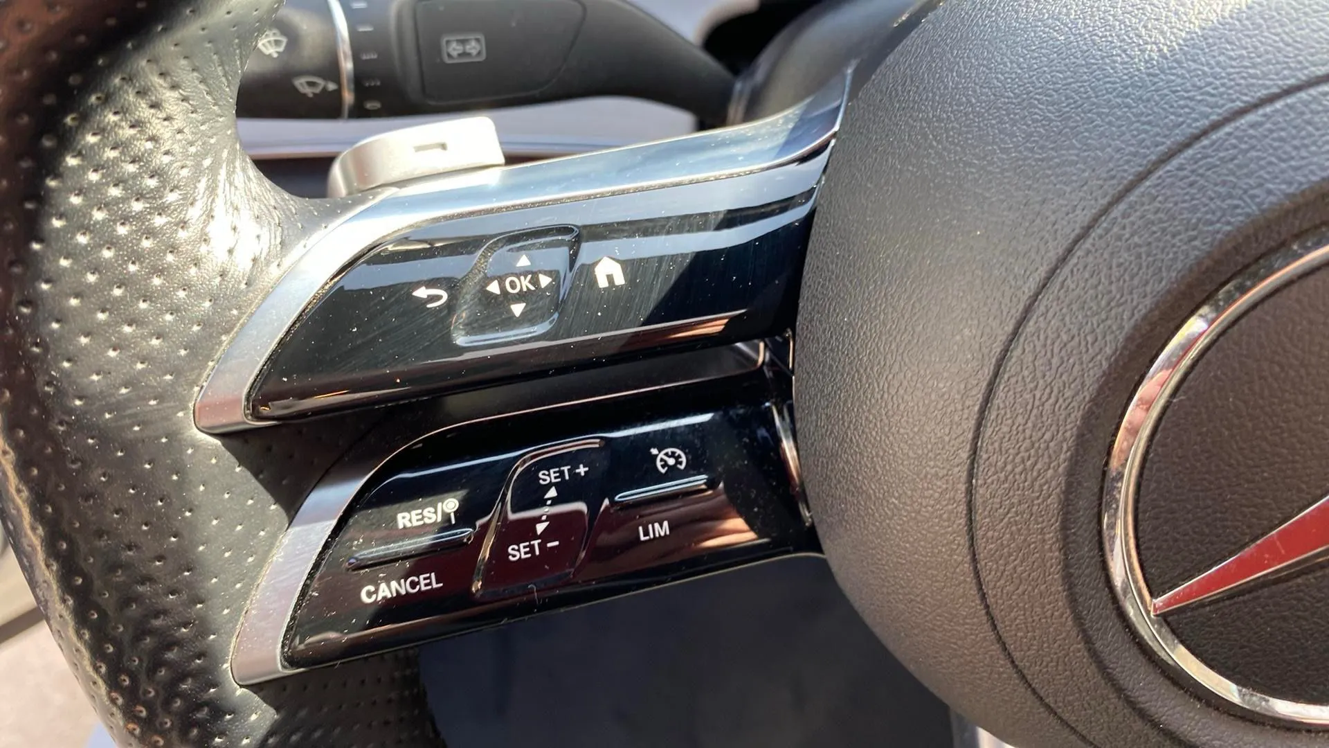 Mercedes-Benz Clase E Coupé E 300 - foto 12