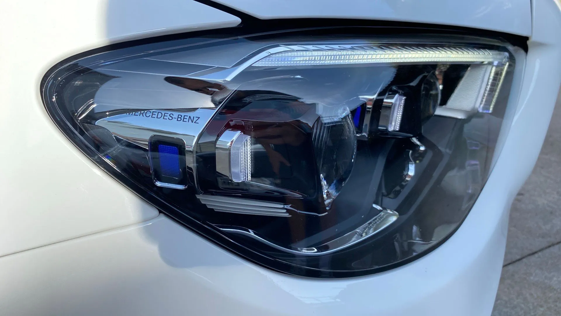 Mercedes-Benz Clase E Coupé E 300 - foto 30