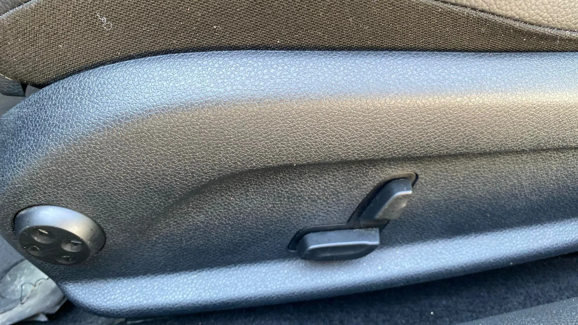 Mercedes-Benz Clase E Coupé E 300 - foto 22