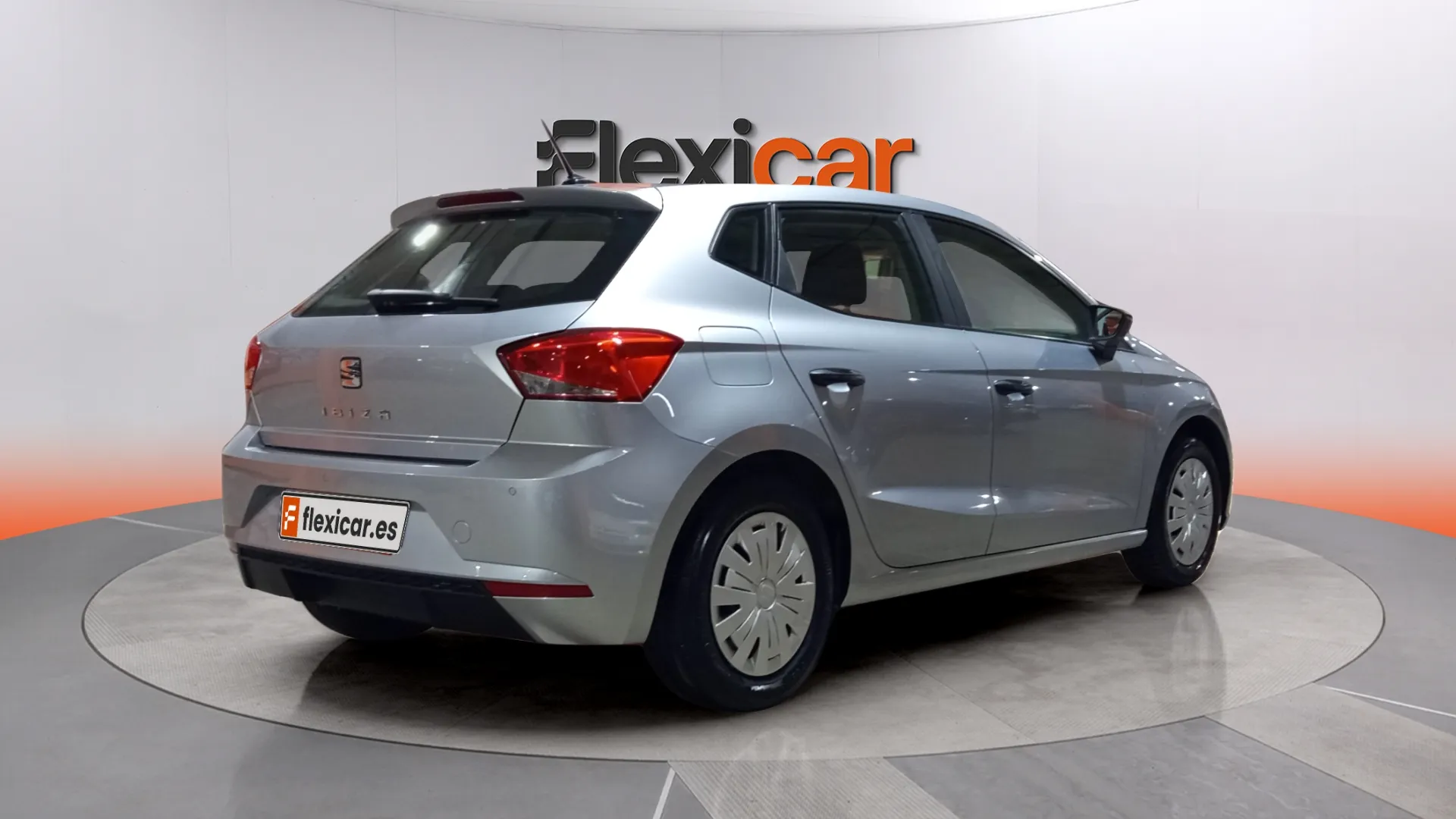 SEAT Ibiza 1.0 MPI Reference Go2 - foto 6