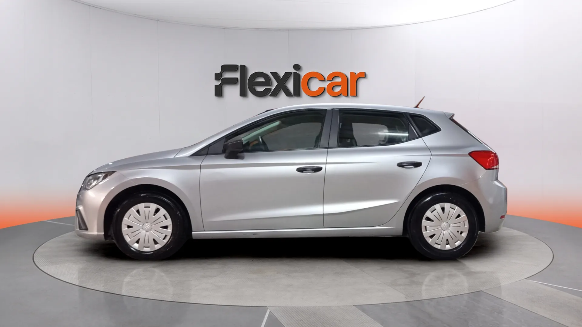 SEAT Ibiza 1.0 MPI Reference Go2 - foto 5
