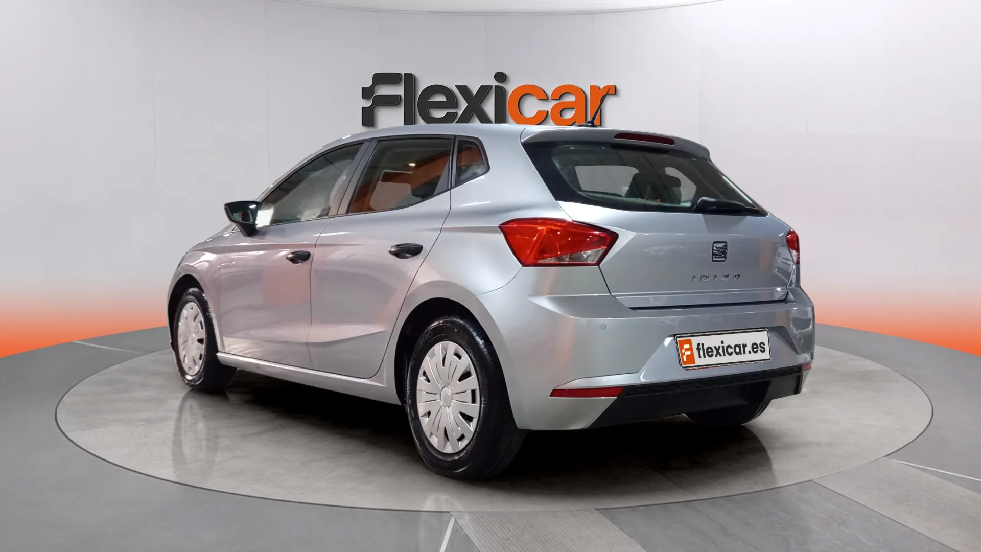 SEAT Ibiza 1.0 MPI Reference Go2 - foto 8