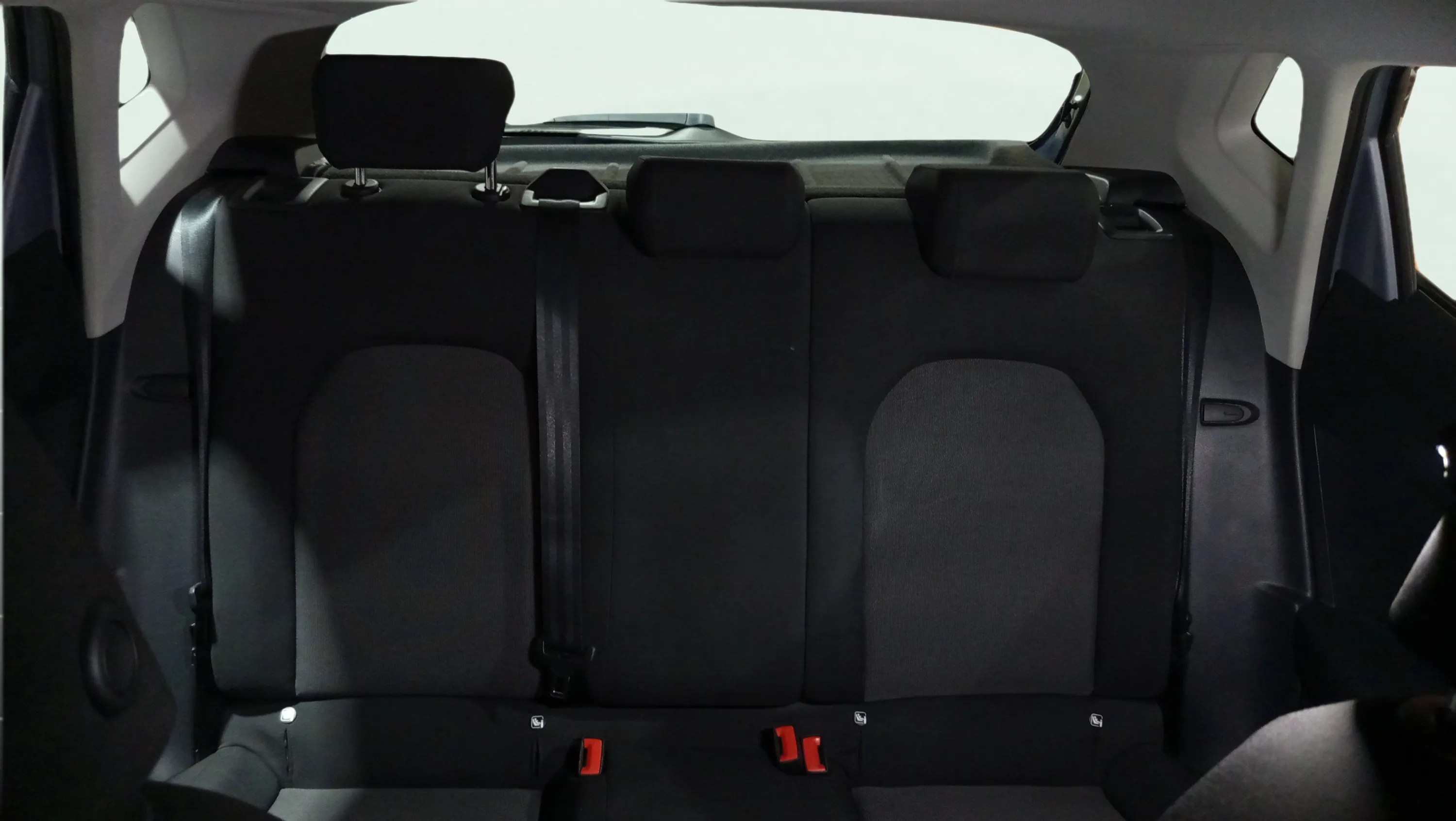 SEAT Ibiza 1.0 MPI Reference Go2 - foto 14