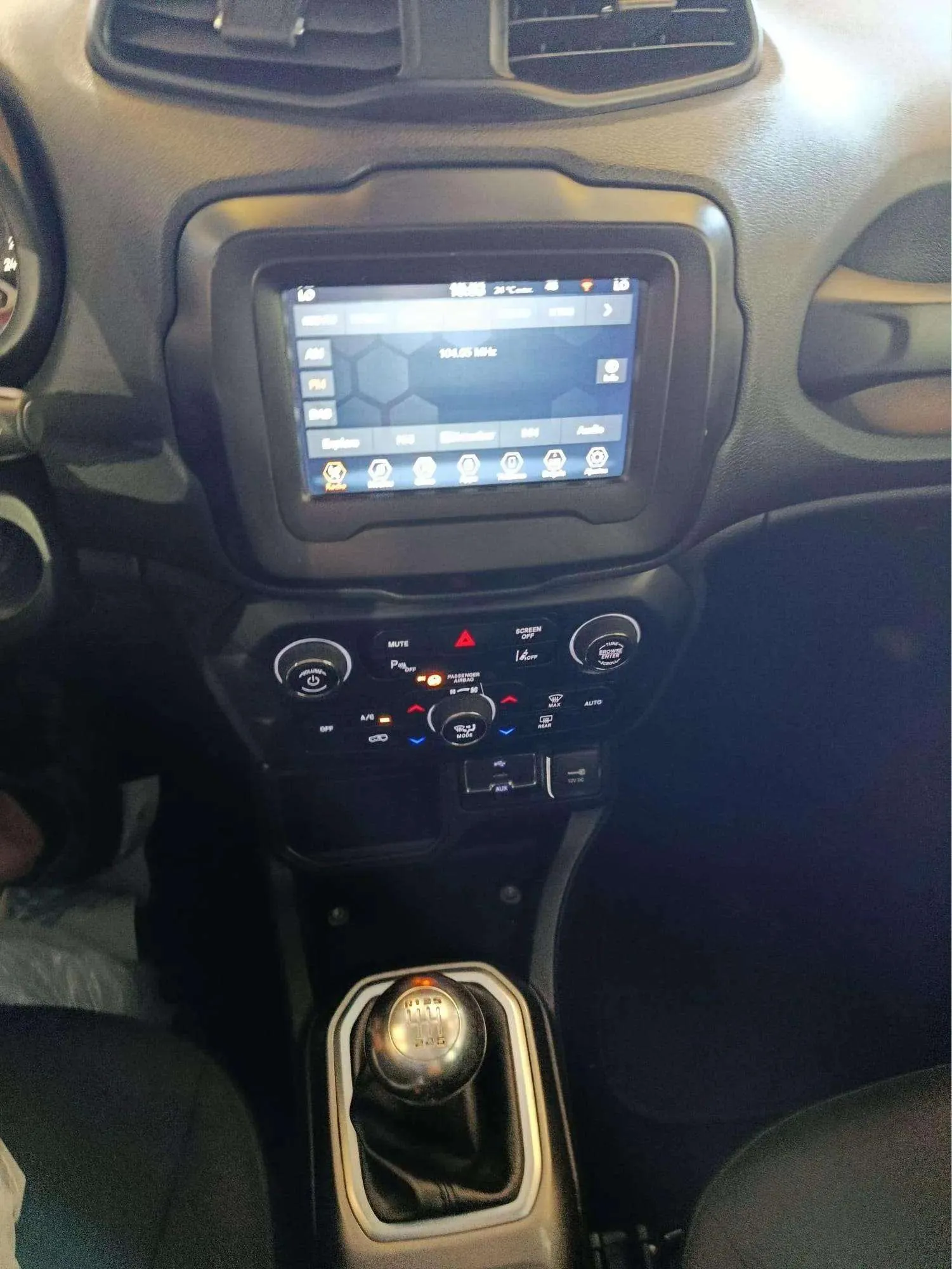 Jeep Renegade Limited 1.0G 4x2 - foto 6
