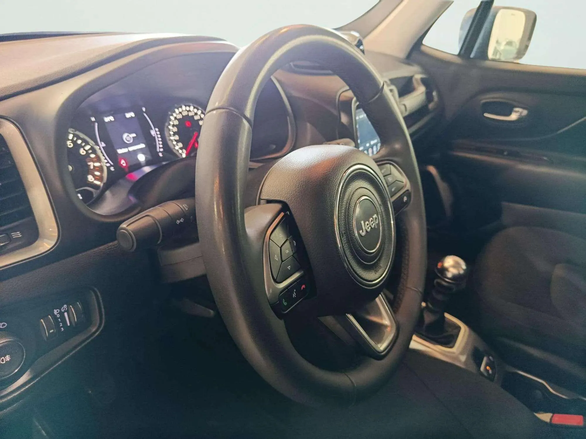 Jeep Renegade Limited 1.0G 4x2 - foto 10