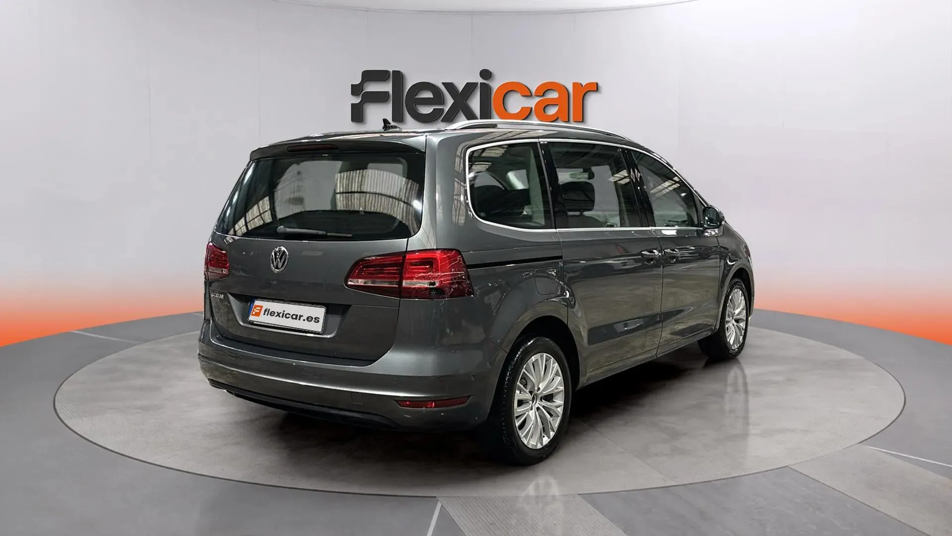 Volkswagen Sharan Advance 2.0 TDI DSG - foto 7