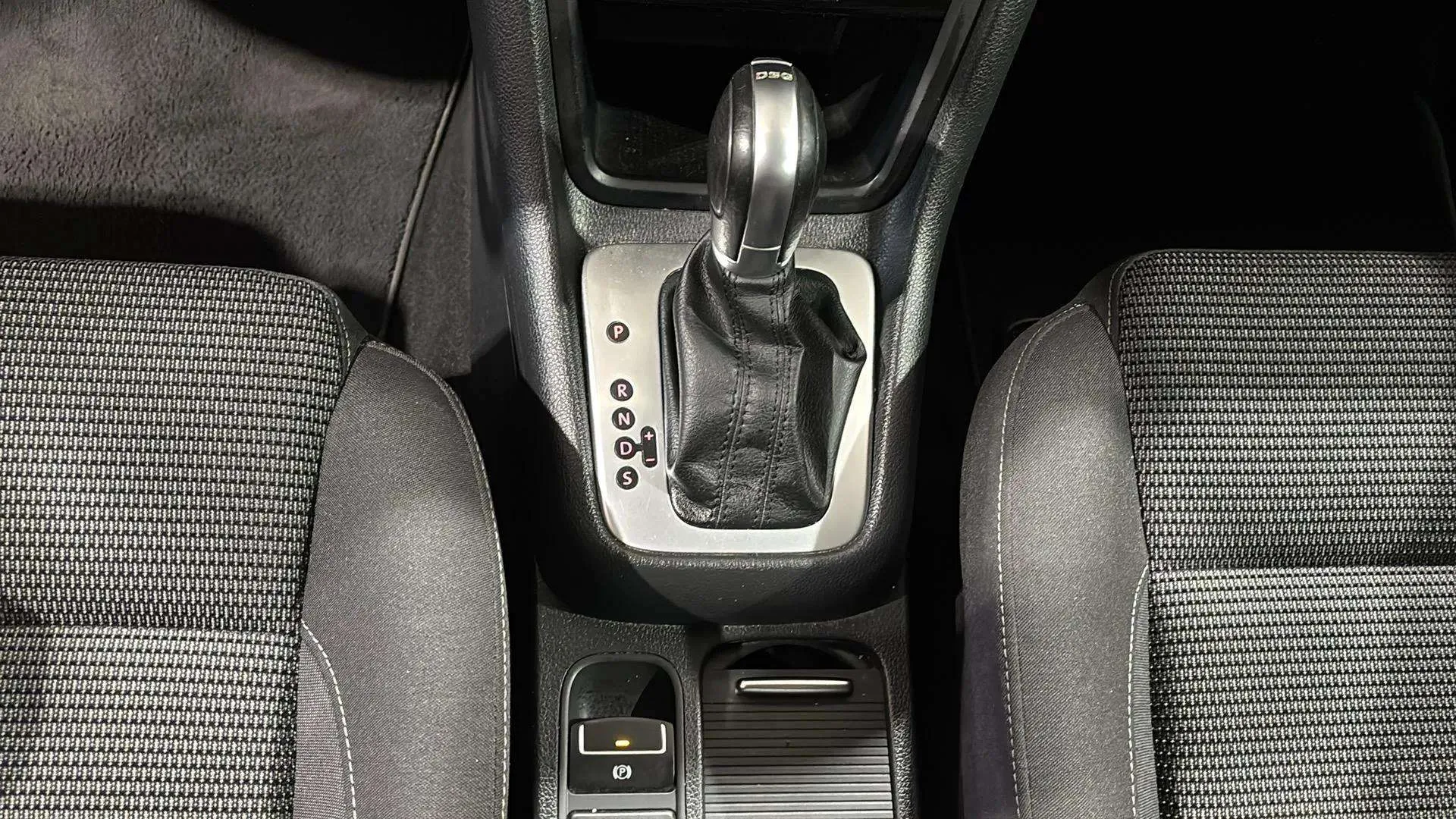 Volkswagen Sharan Advance 2.0 TDI DSG - foto 16