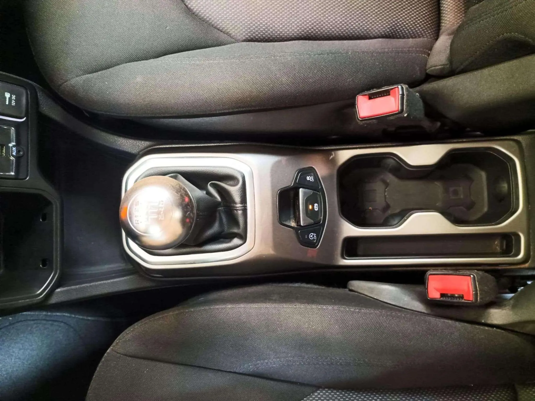 Jeep Renegade Longitude 1.0G 4x2 - foto 10