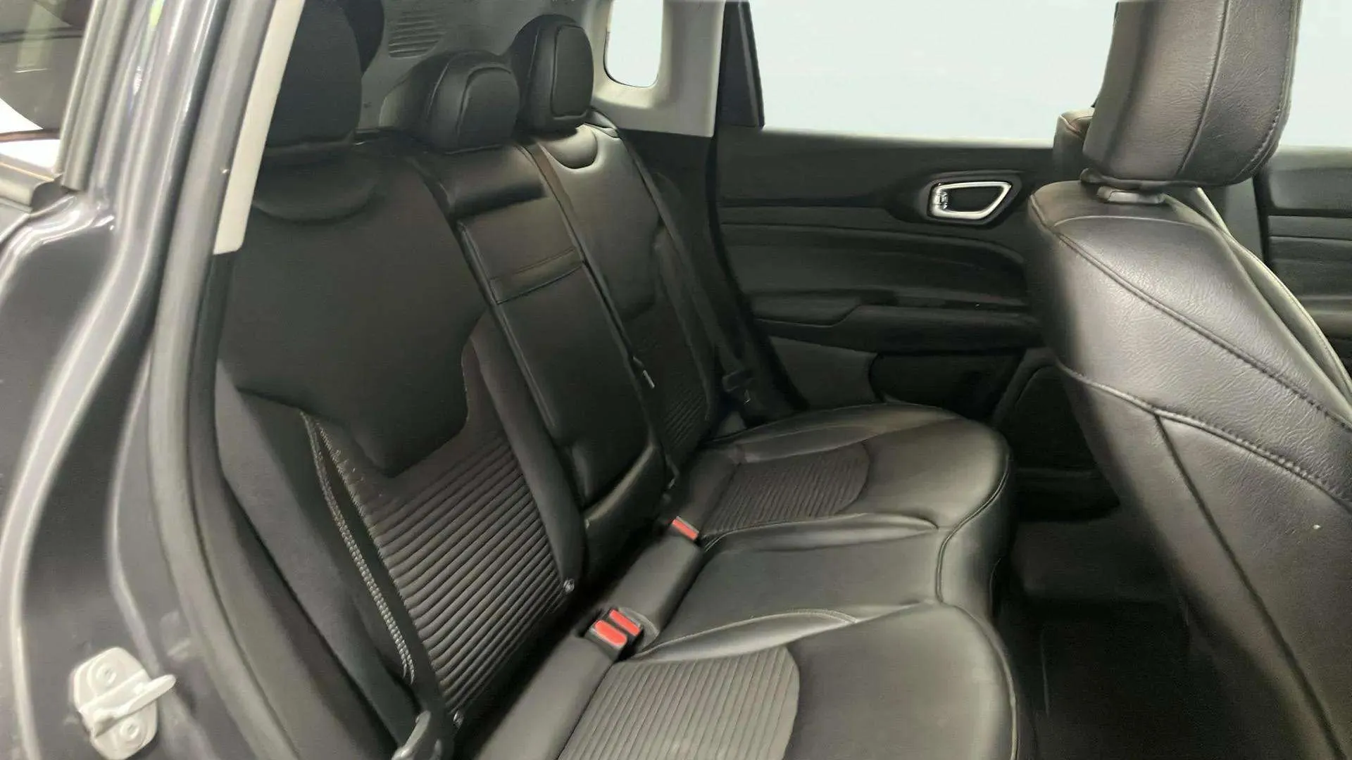 Jeep Compass eHybrid 1.5 MHEV Night Eagle Dct - foto 11