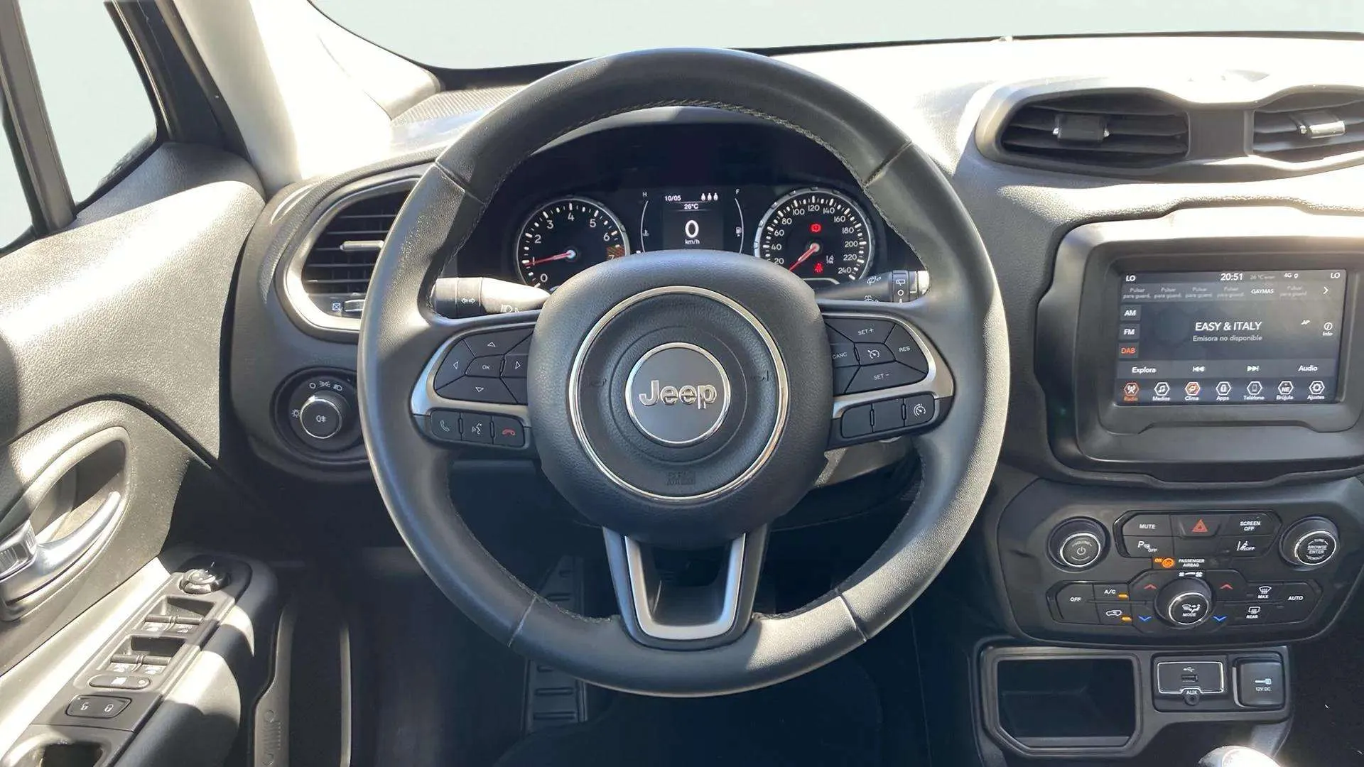 Jeep Renegade Longitude 1.0G 4x2 - foto 12