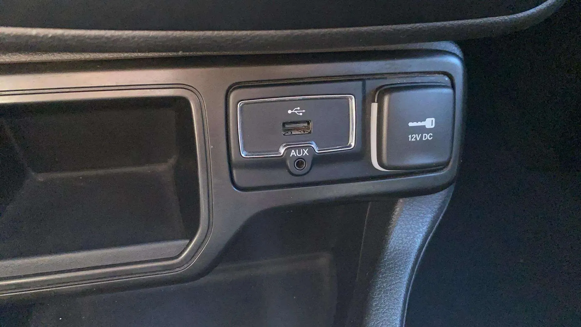 Jeep Renegade Longitude 1.0G 4x2 - foto 21