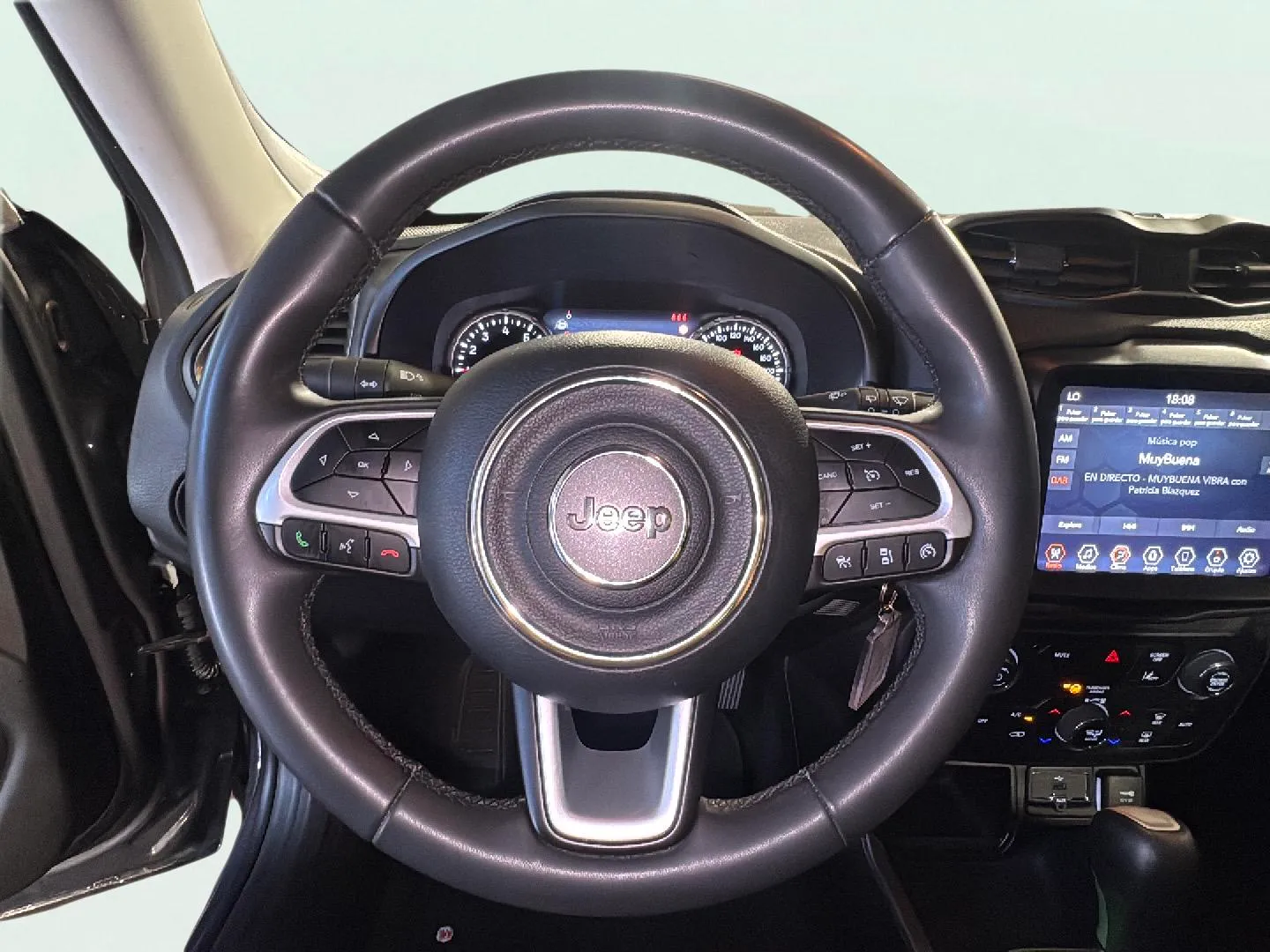 Jeep Renegade Longitude eHybrid 1.5 ATX - foto 10