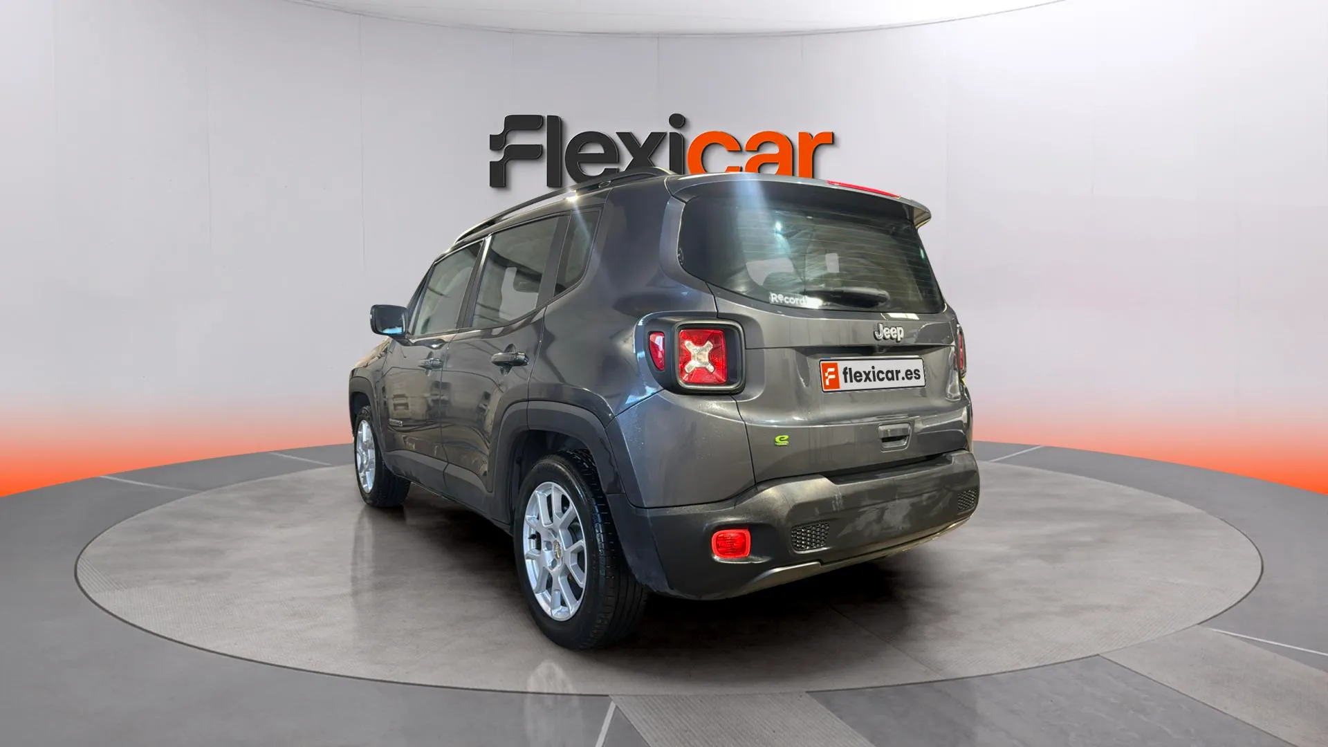 Jeep Renegade Longitude eHybrid 1.5 ATX - foto 5