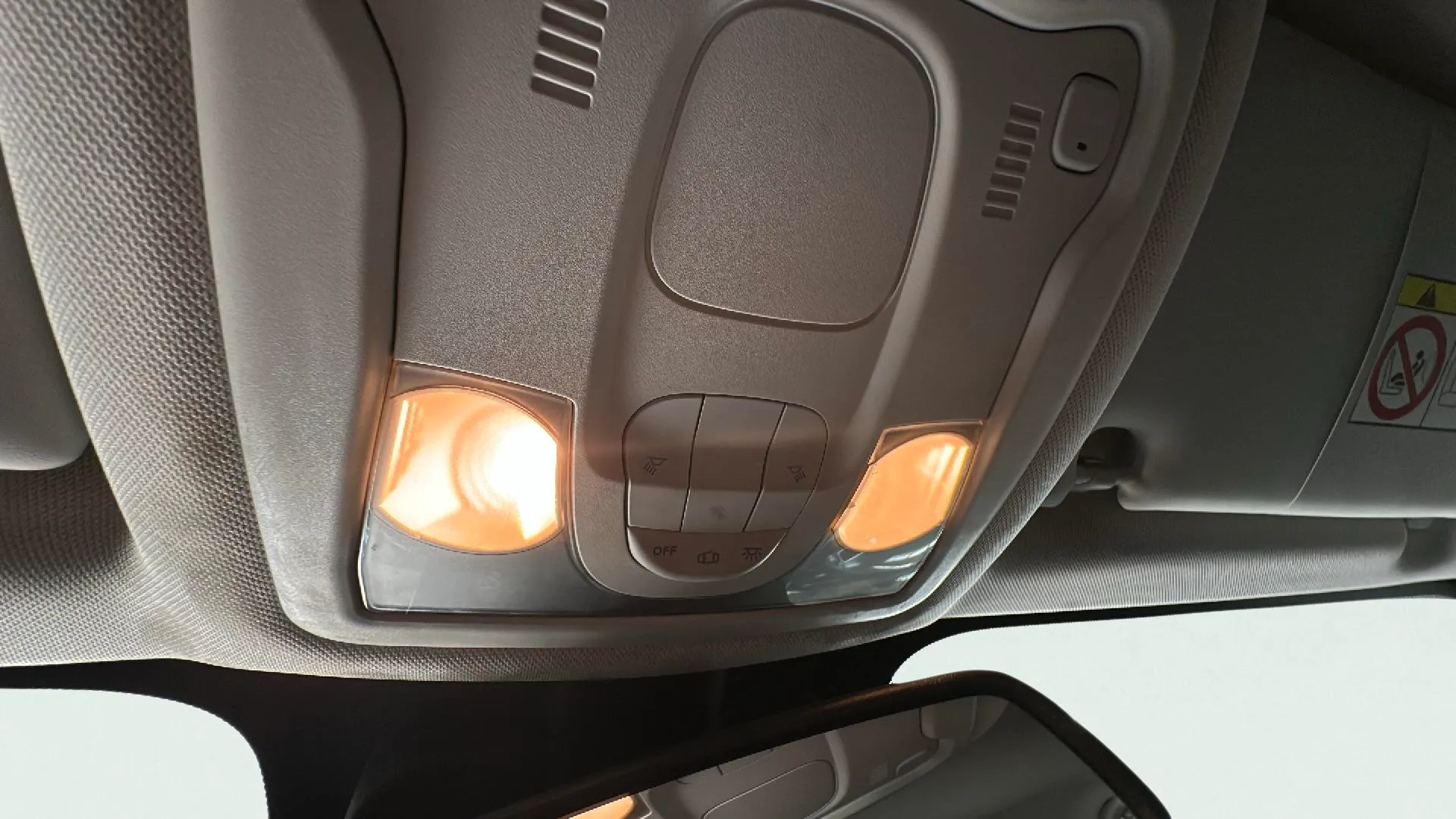 Jeep Renegade Longitude 1.0G 4x2 - foto 22